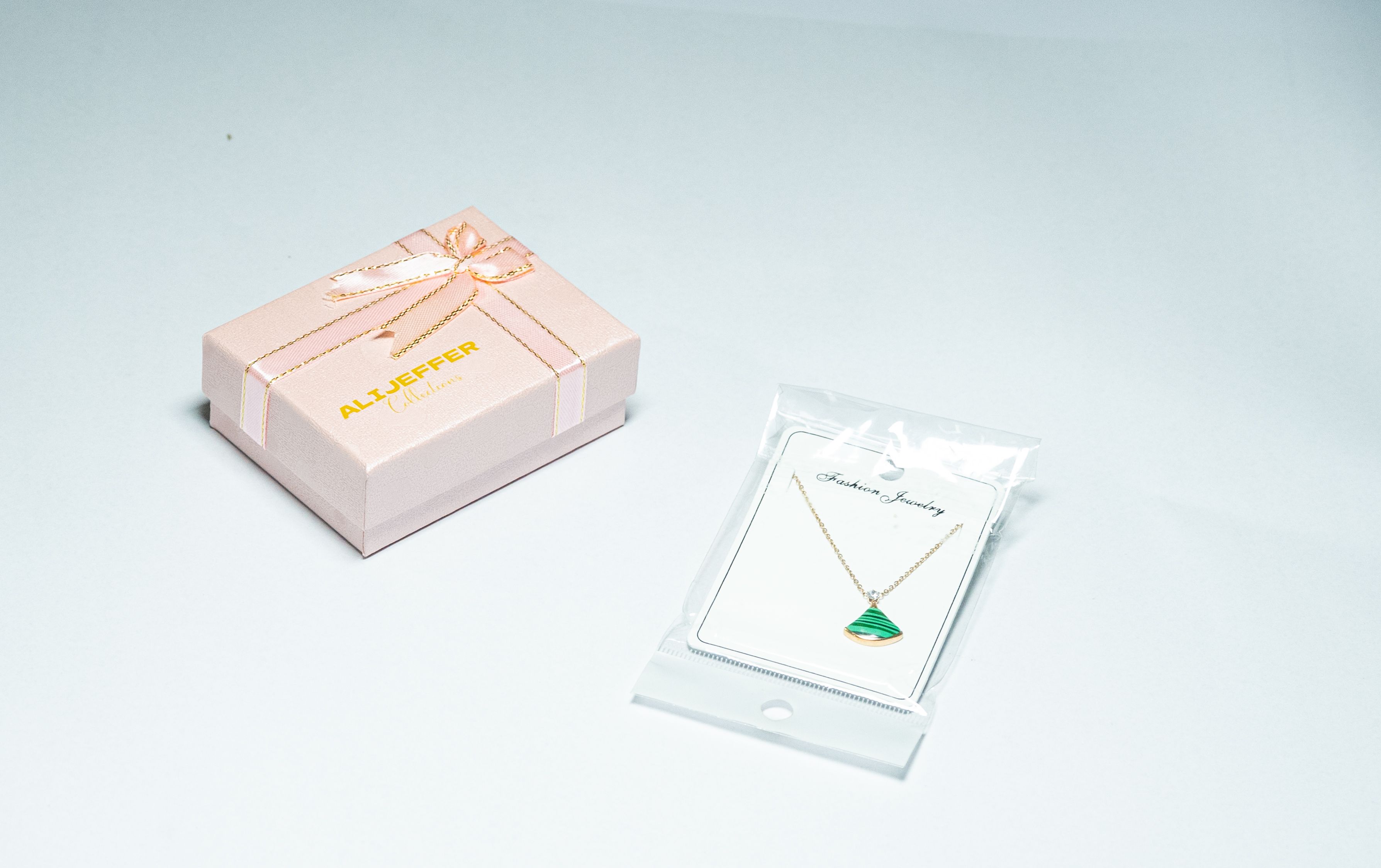 Heartbeat Line Ring + Emerald Fan Pendant Necklace + Silver Hexagon Link Bracelet Bundle thumbnail 3