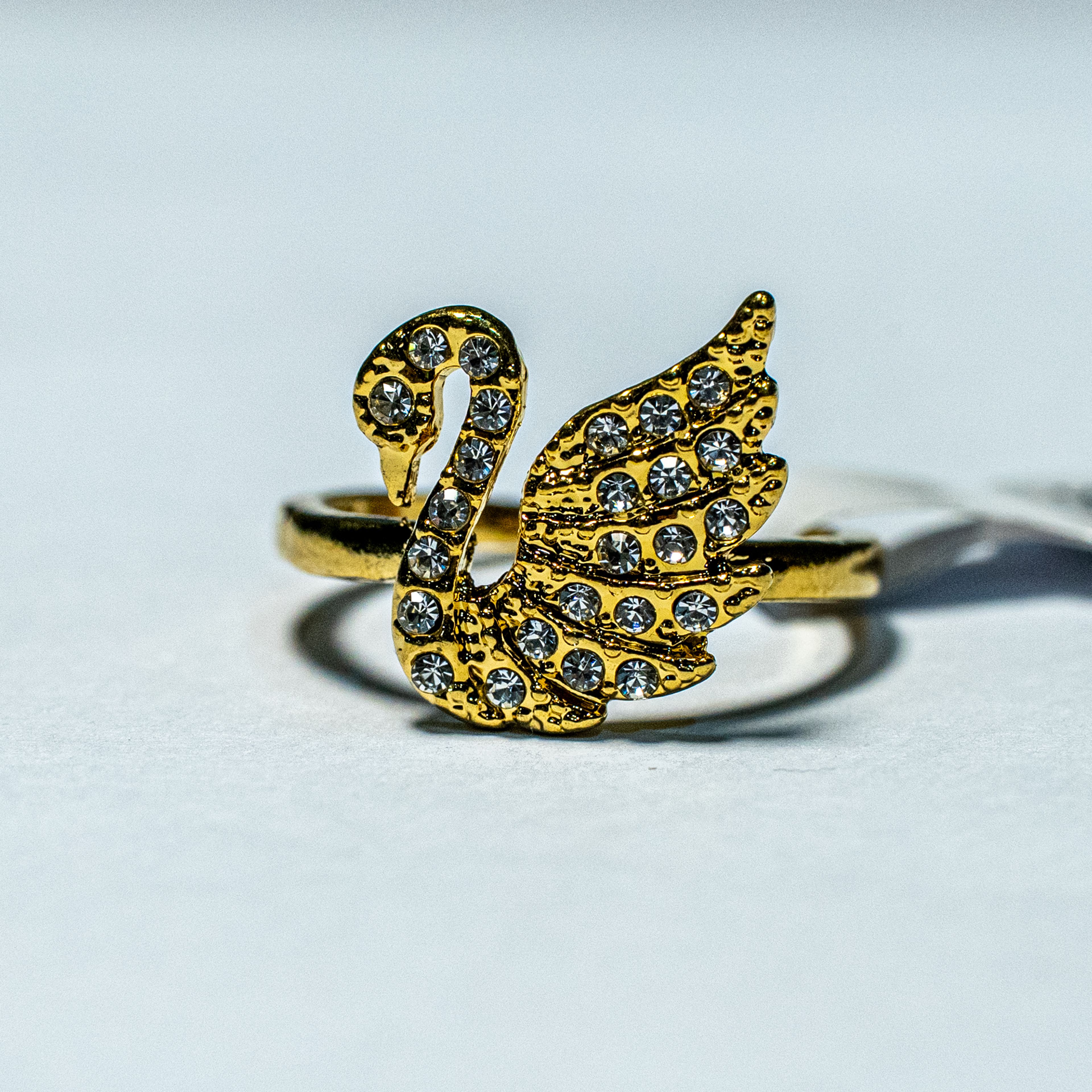 Golden Swan Crystal Ring