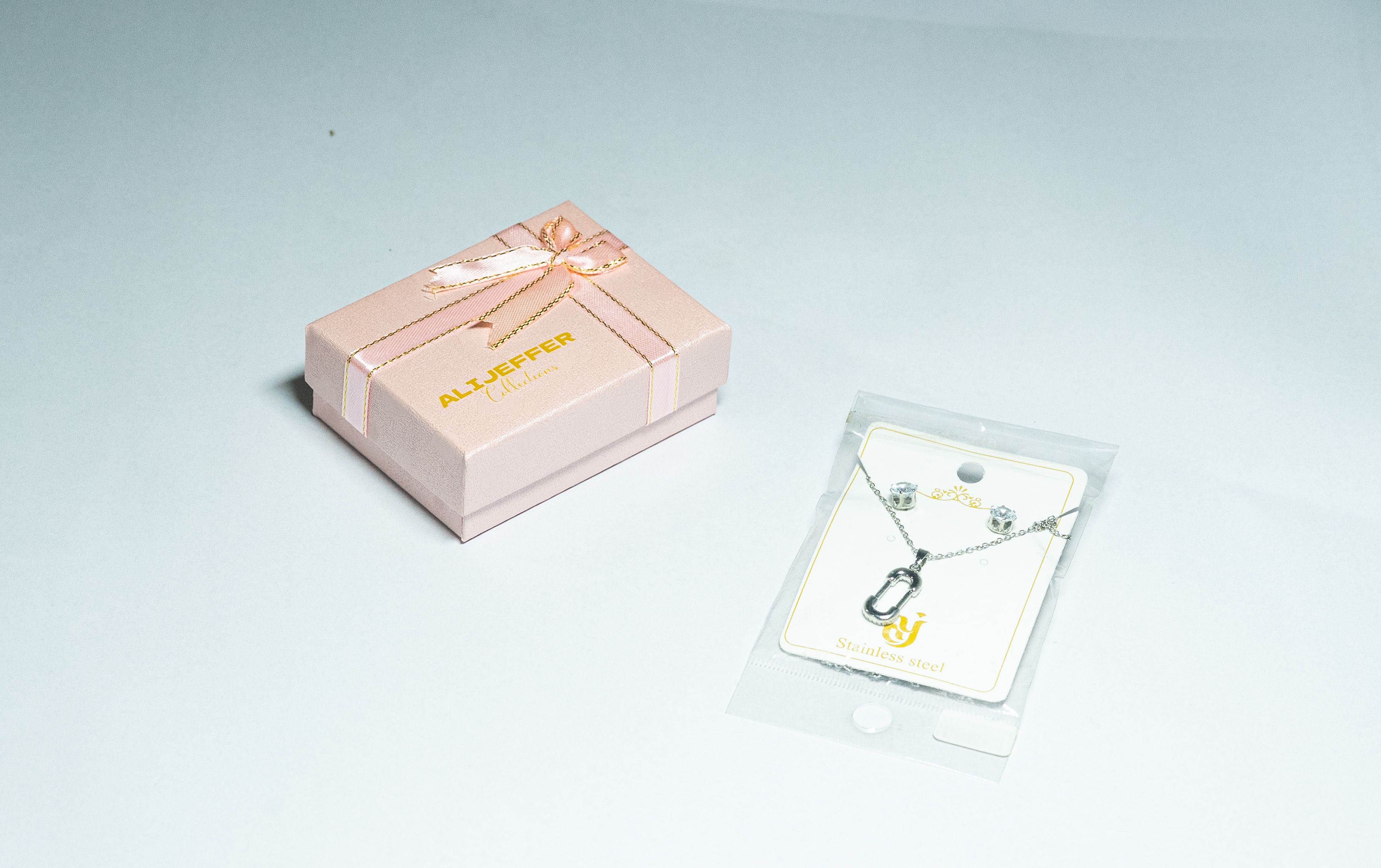 Open Link Crystal Necklace and Earring Set thumbnail 2