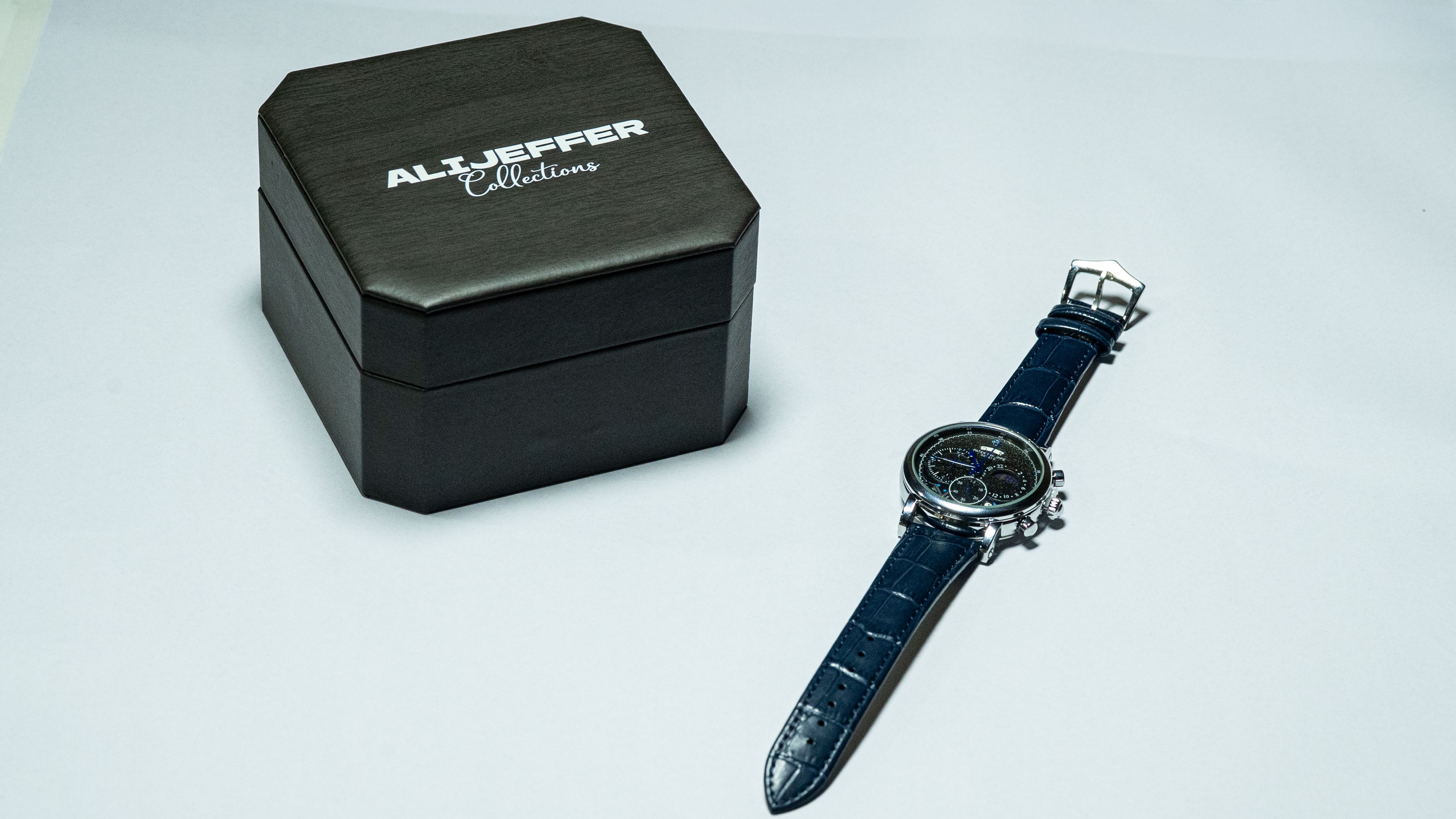 Patek.Philippe Geneve Perpetual Calendar Moonphase thumbnail 2