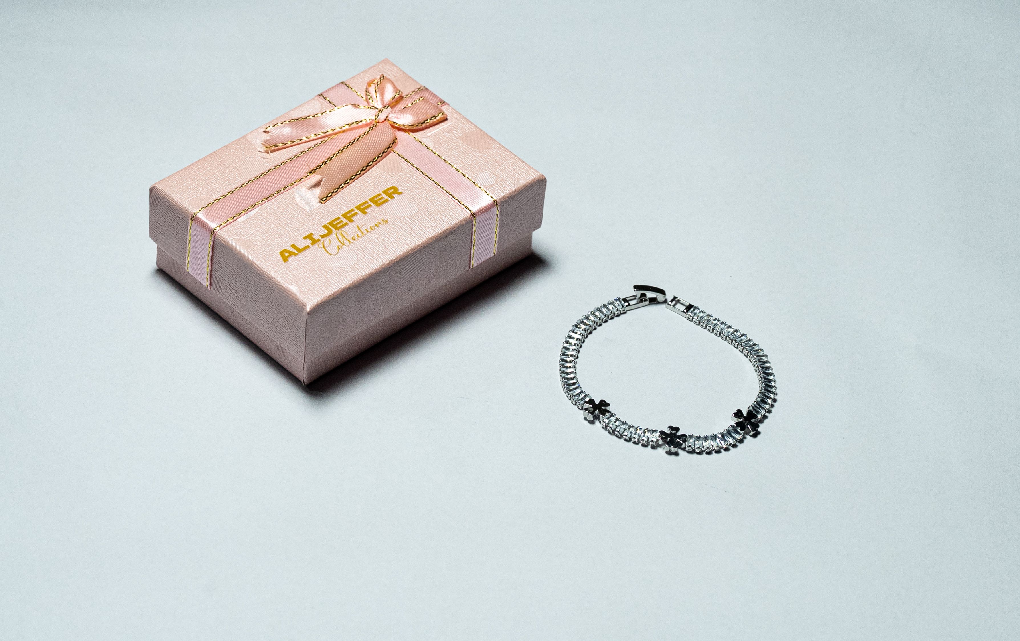 Silver Clover Crystal Tennis Bracelet thumbnail 2