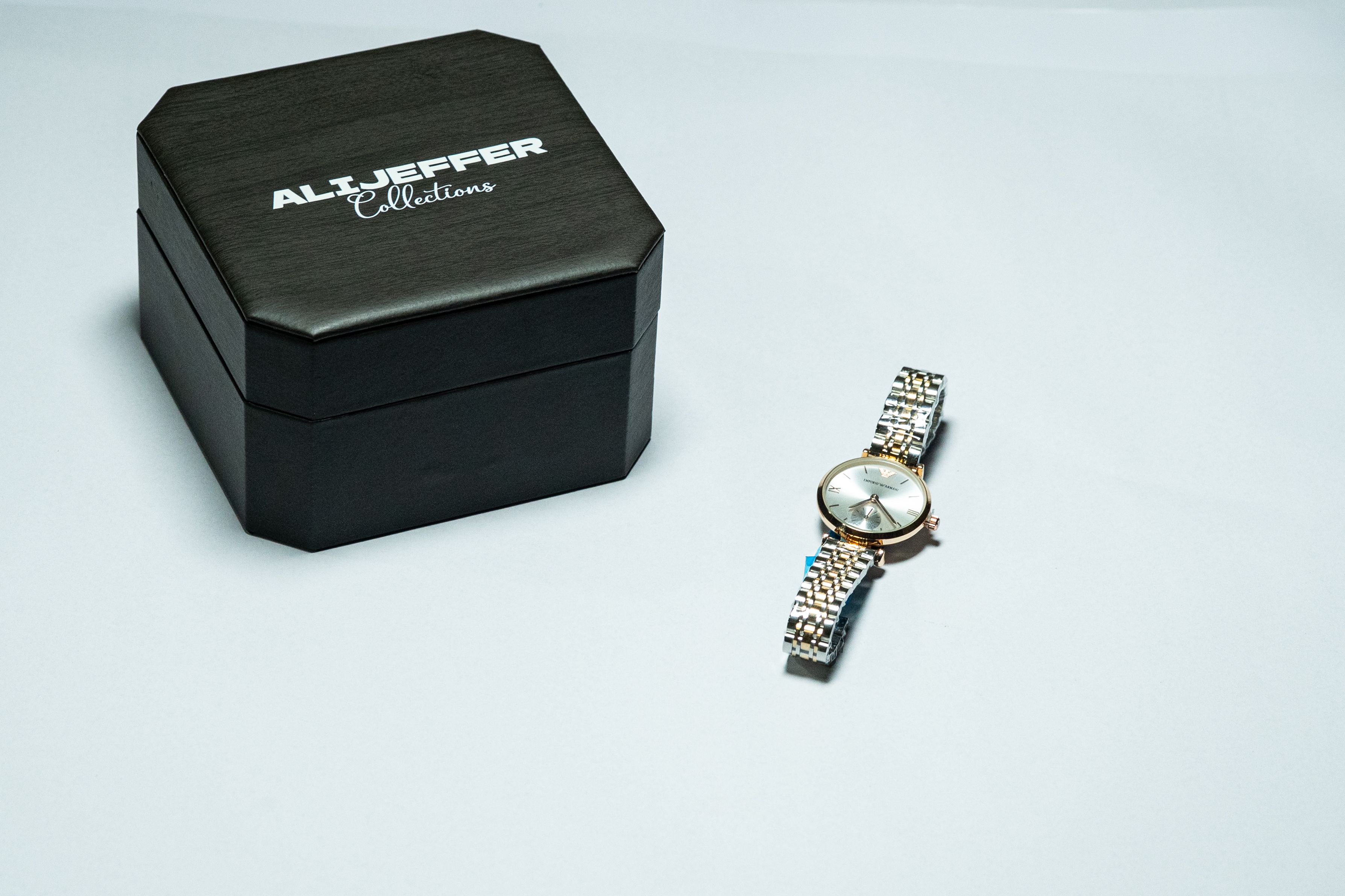Emporio Armani Classic Two-Tone Ladies thumbnail 2