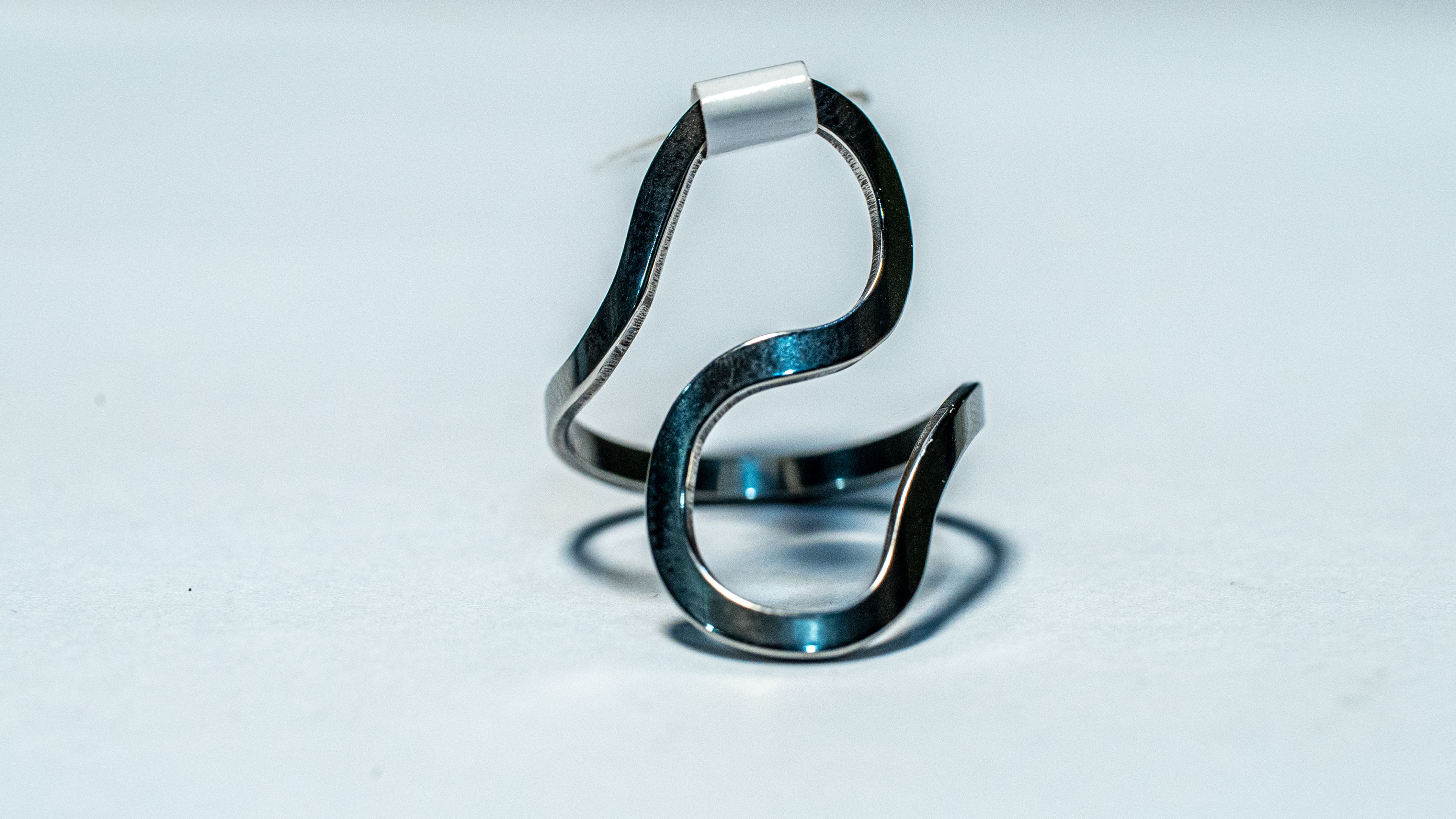 Fluid Curve Open Ring