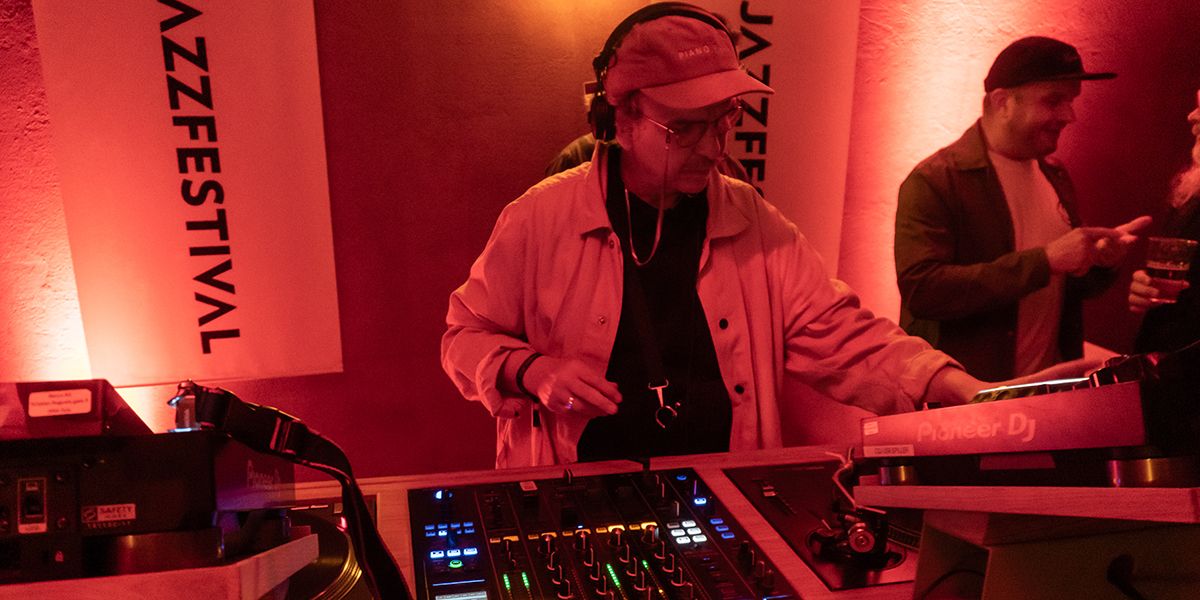 Bilde av DJ Gareth Stephens