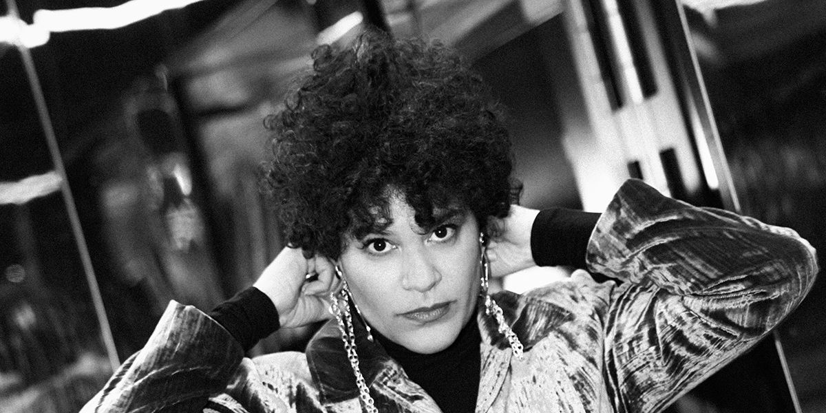 Bilde av Nana Rashid i svart-hvitt