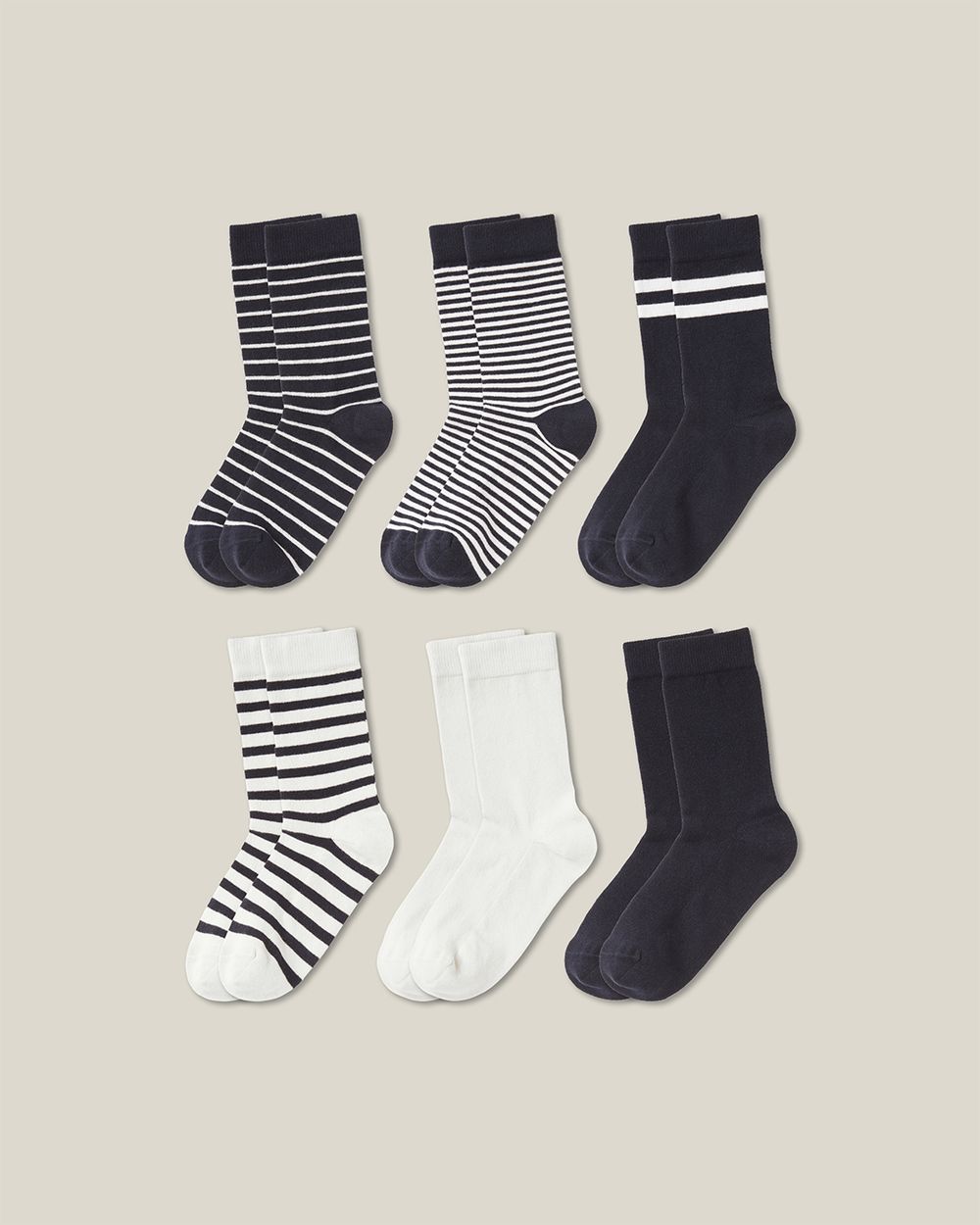 6-pack strumpor i ekologisk bomull – marinblå, vita och randiga.