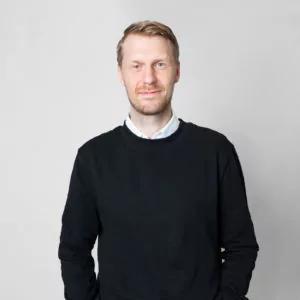 Porträttbild av Christian Karlsson (OG), medarbetare Newbody Family