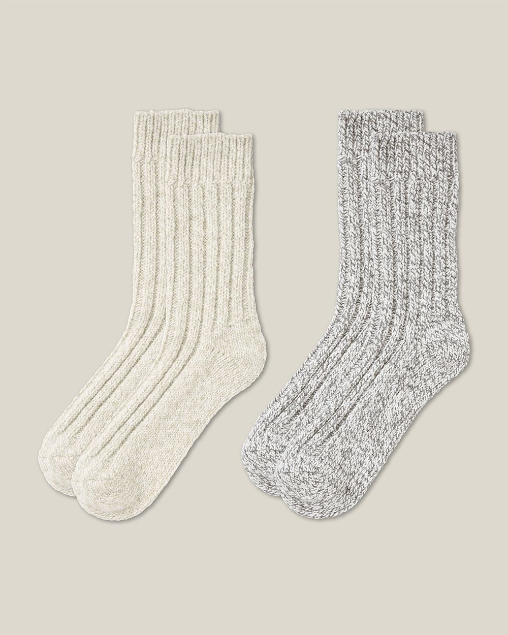 Ribbstickade raggsockor i grå- och beigemelange, med resårstickat skaft