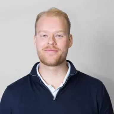 Porträttbild av Jesper Dovrén, medarbetare Newbody Family