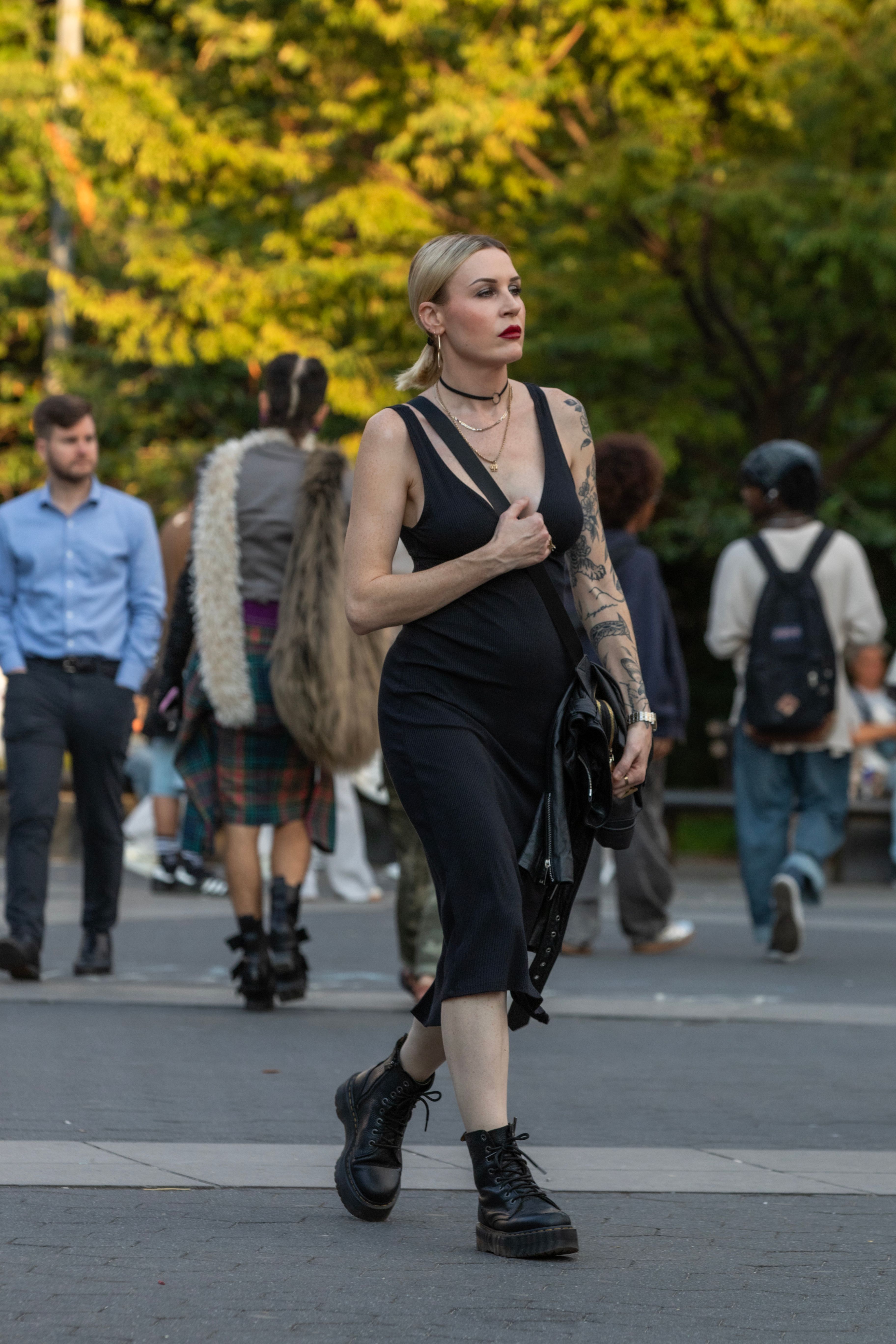 Black Dress, City Pace