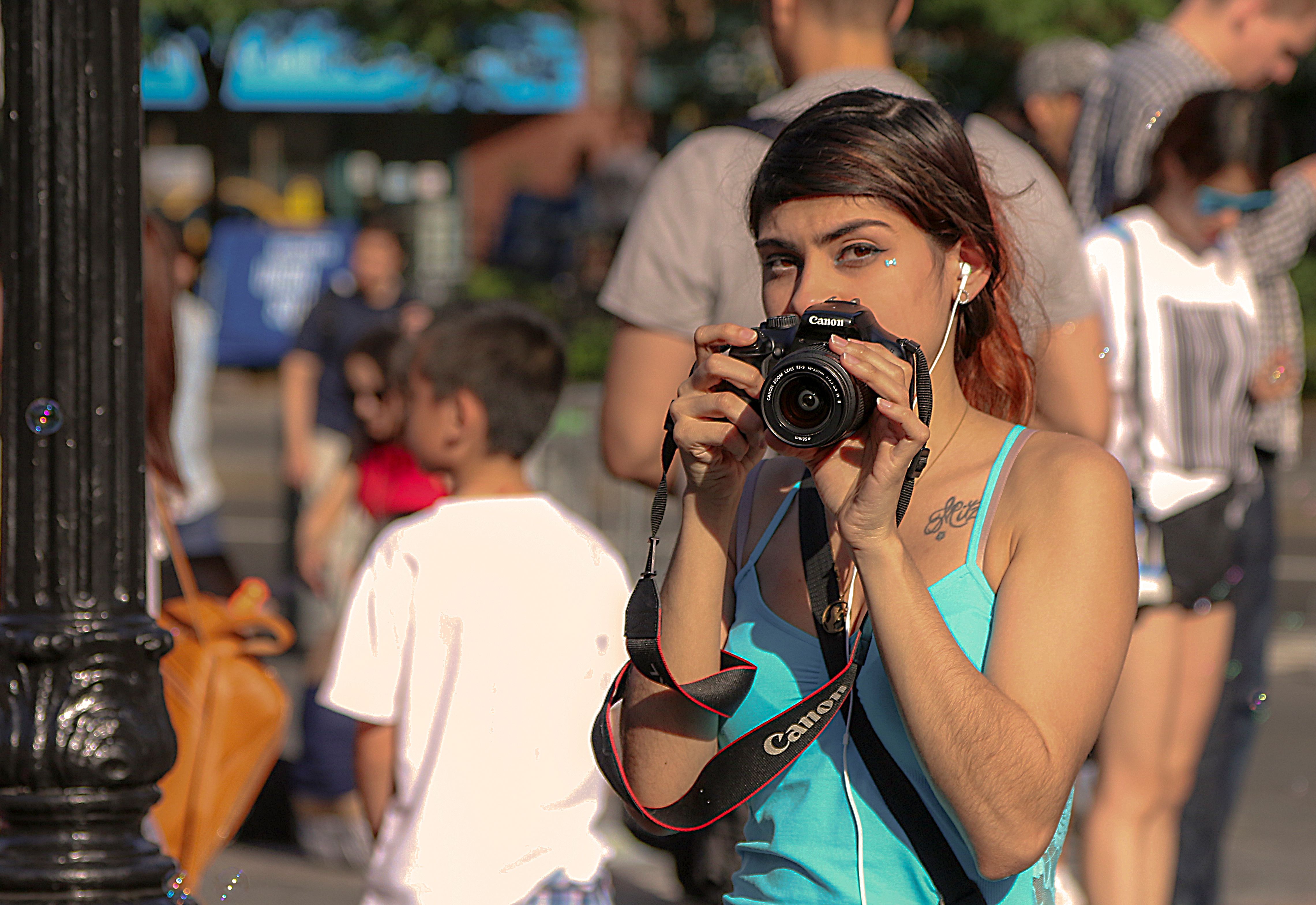 The Gaze of the Creator