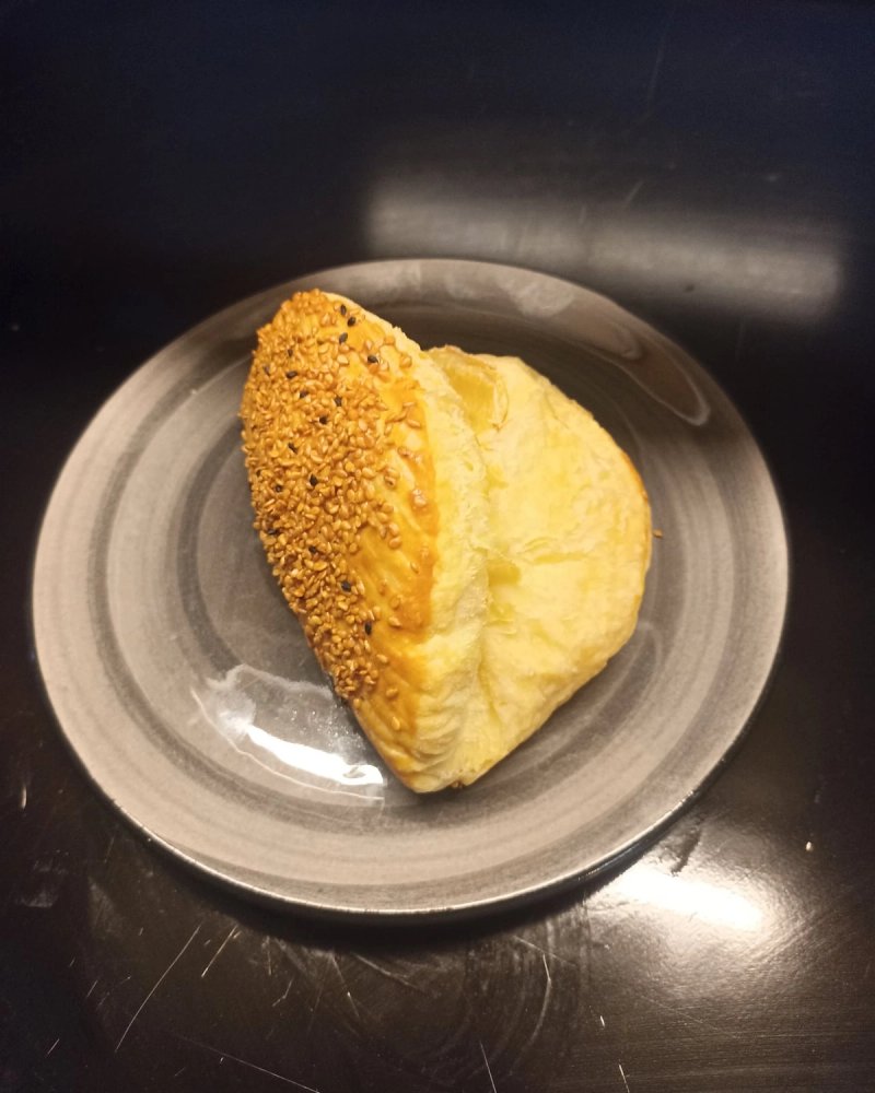 Peynirli Talaş Poğaçası