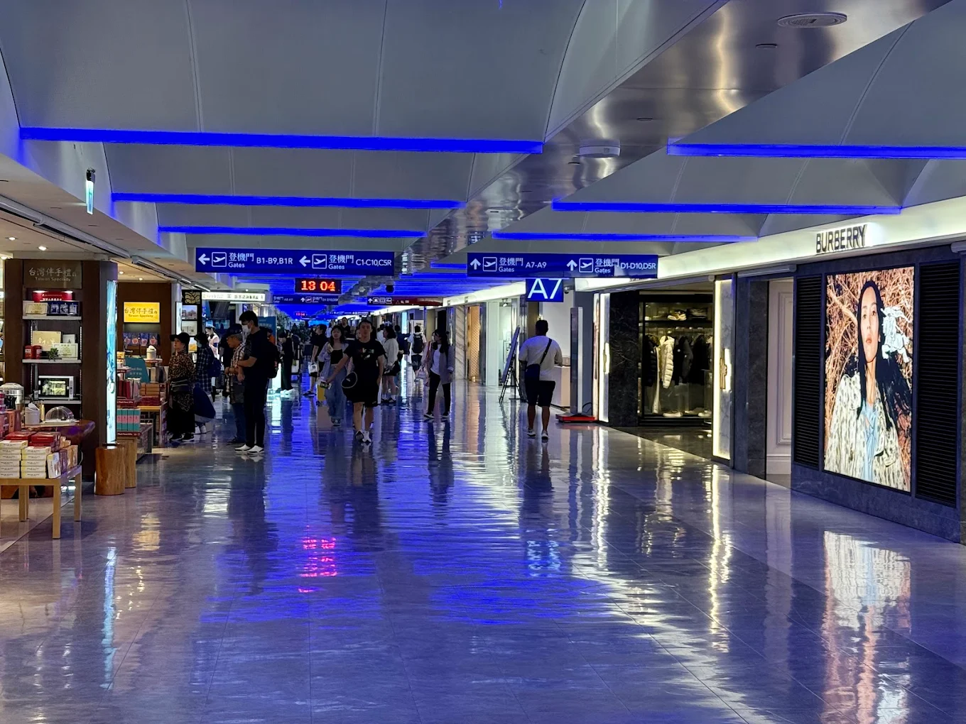 桃園國際機場登機門