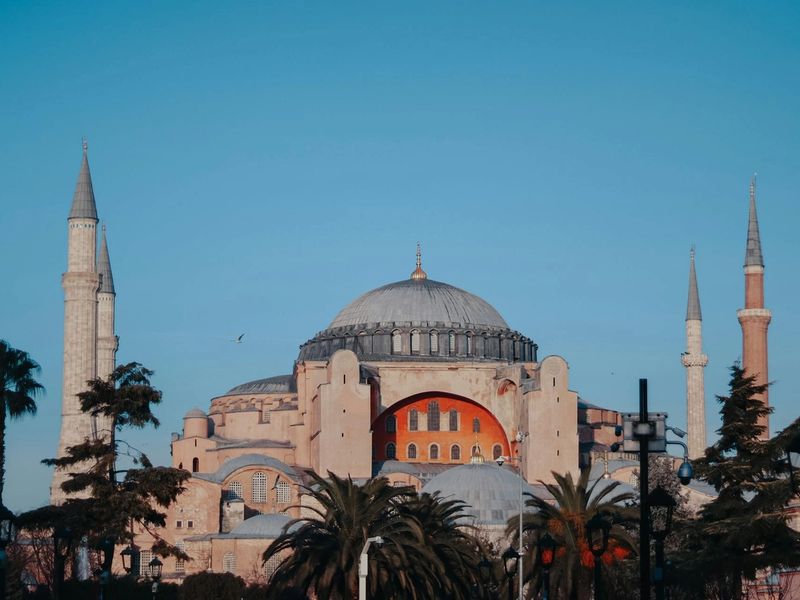 Six Centuries of Ottoman Rule: What Muslims Today Can Learn From the Civilisation That Once Led the World