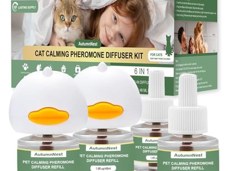 Cat Calming Pheromone Diffuser Set with 2 Diffusers and 4 Refills