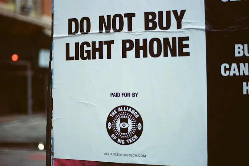 The "Don't buy this Phone" Campaign 