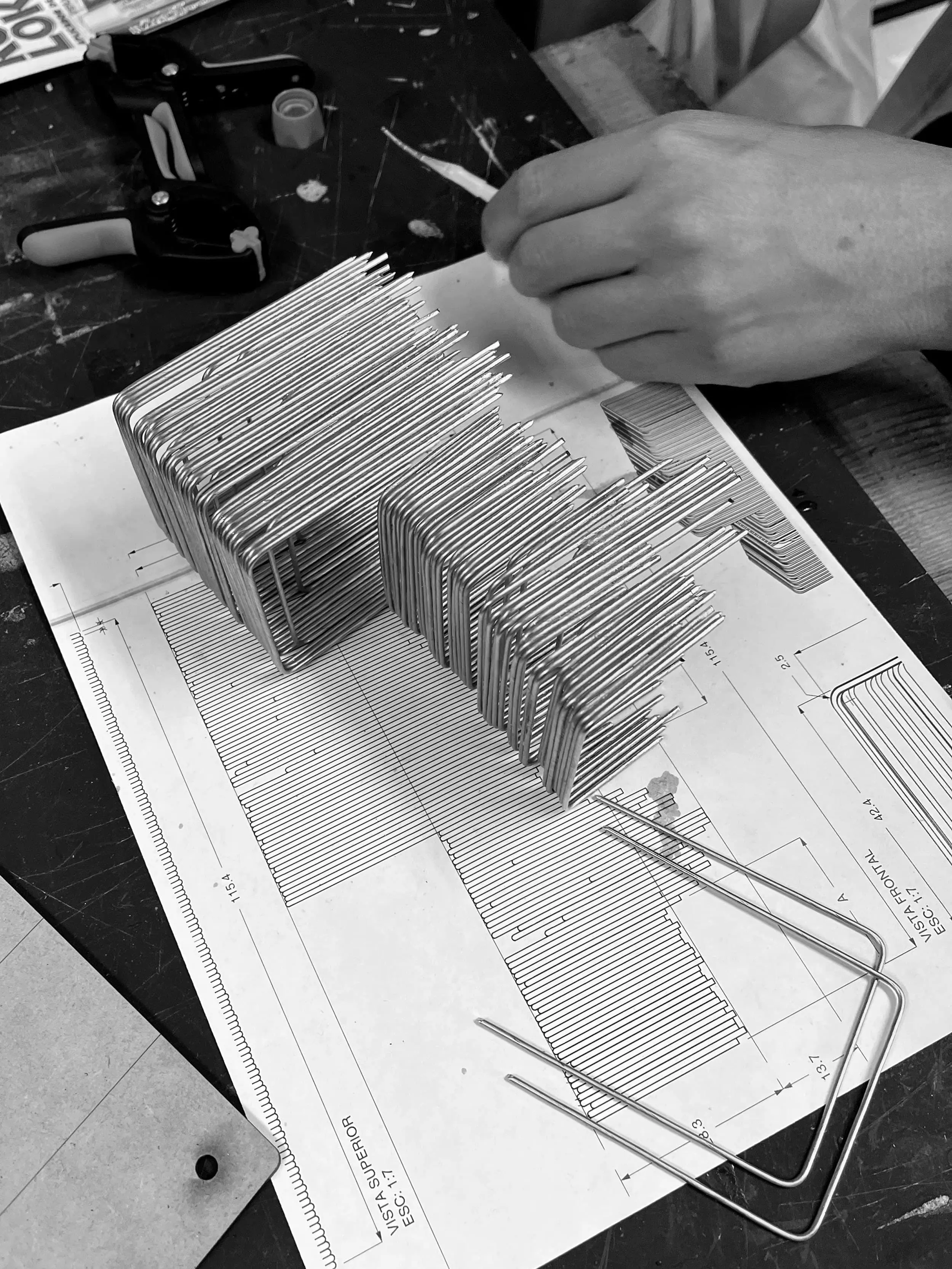 Frecuencia Bench Process 1, Photo by Alejandro Ramirez