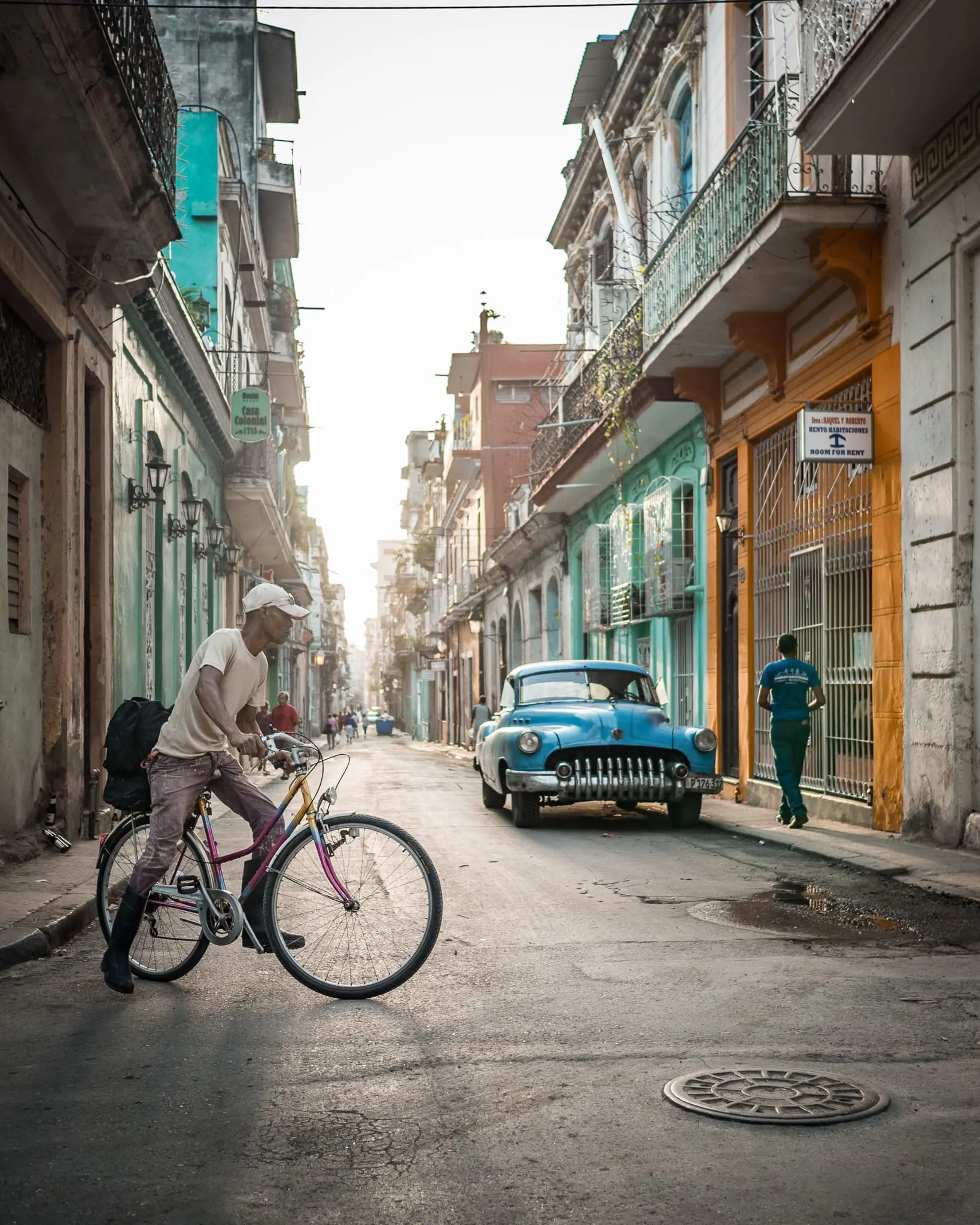 Havana Vintage Car by Joerg Nicht