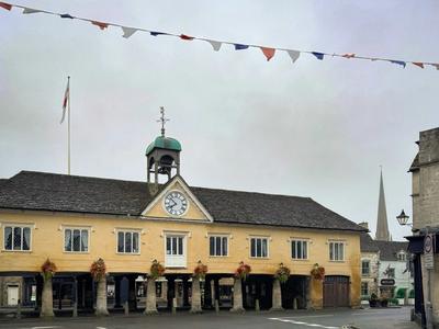 Tetbury