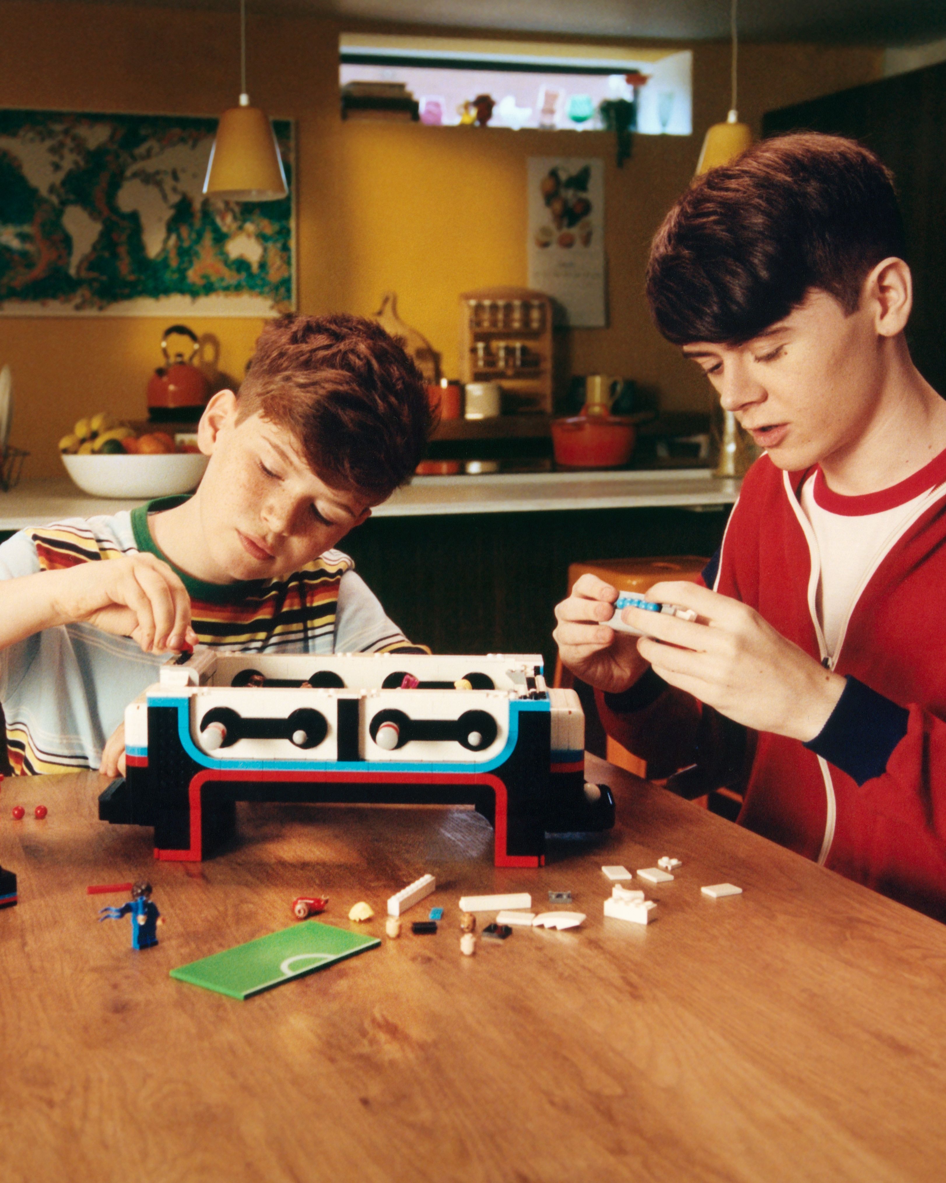 Media for LEGO**®**