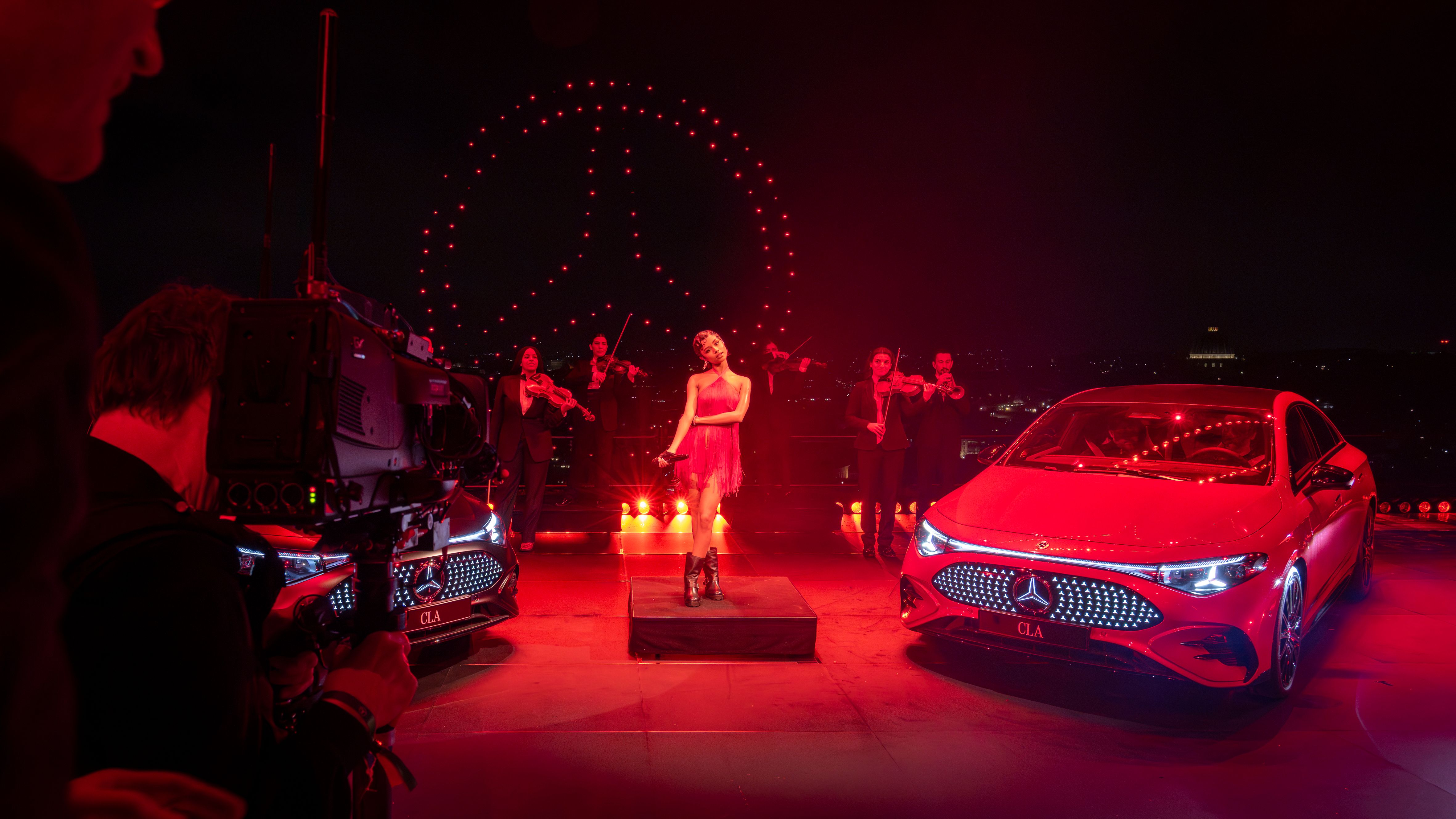 Media for Mercedes-Benz