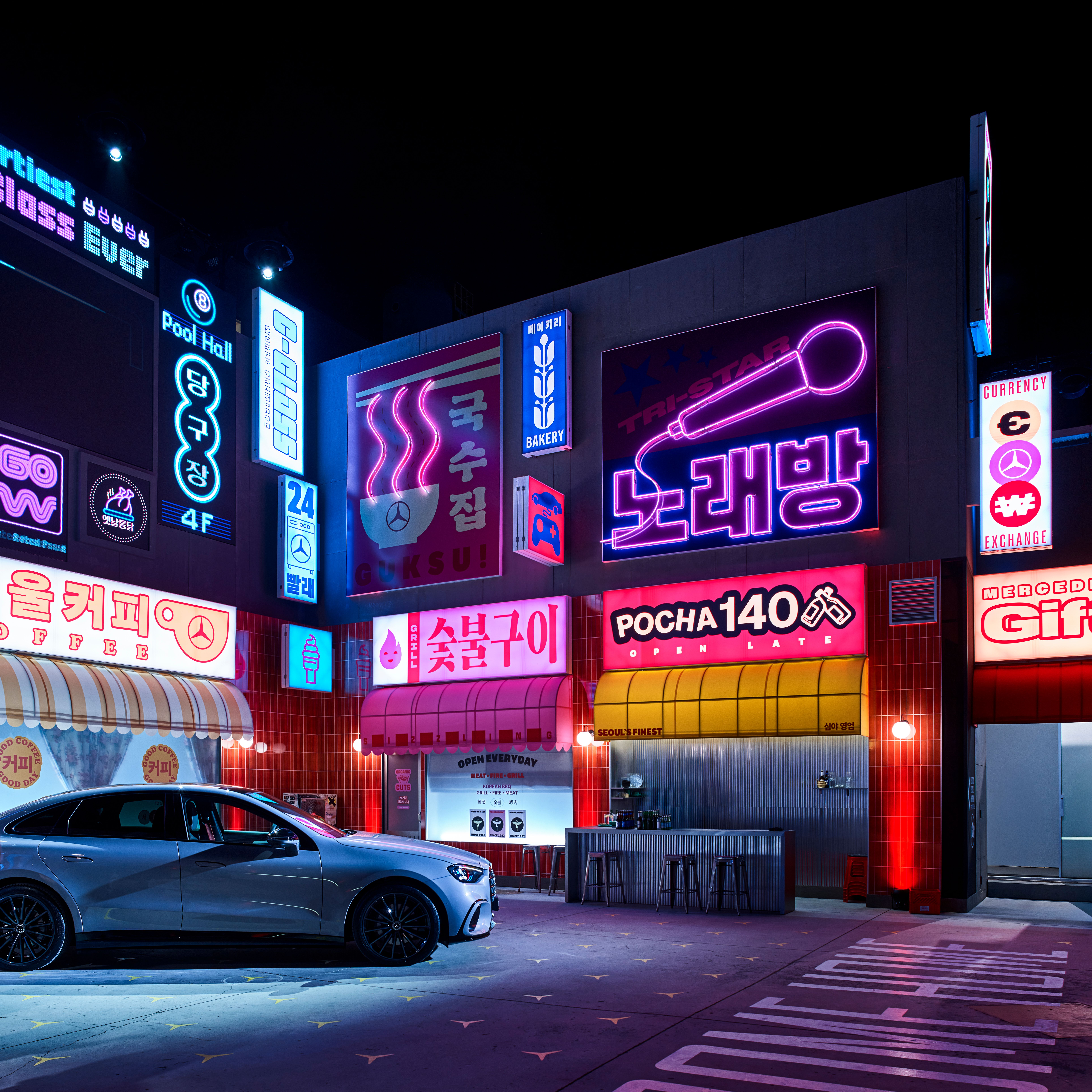 Media for Mercedes-Benz
