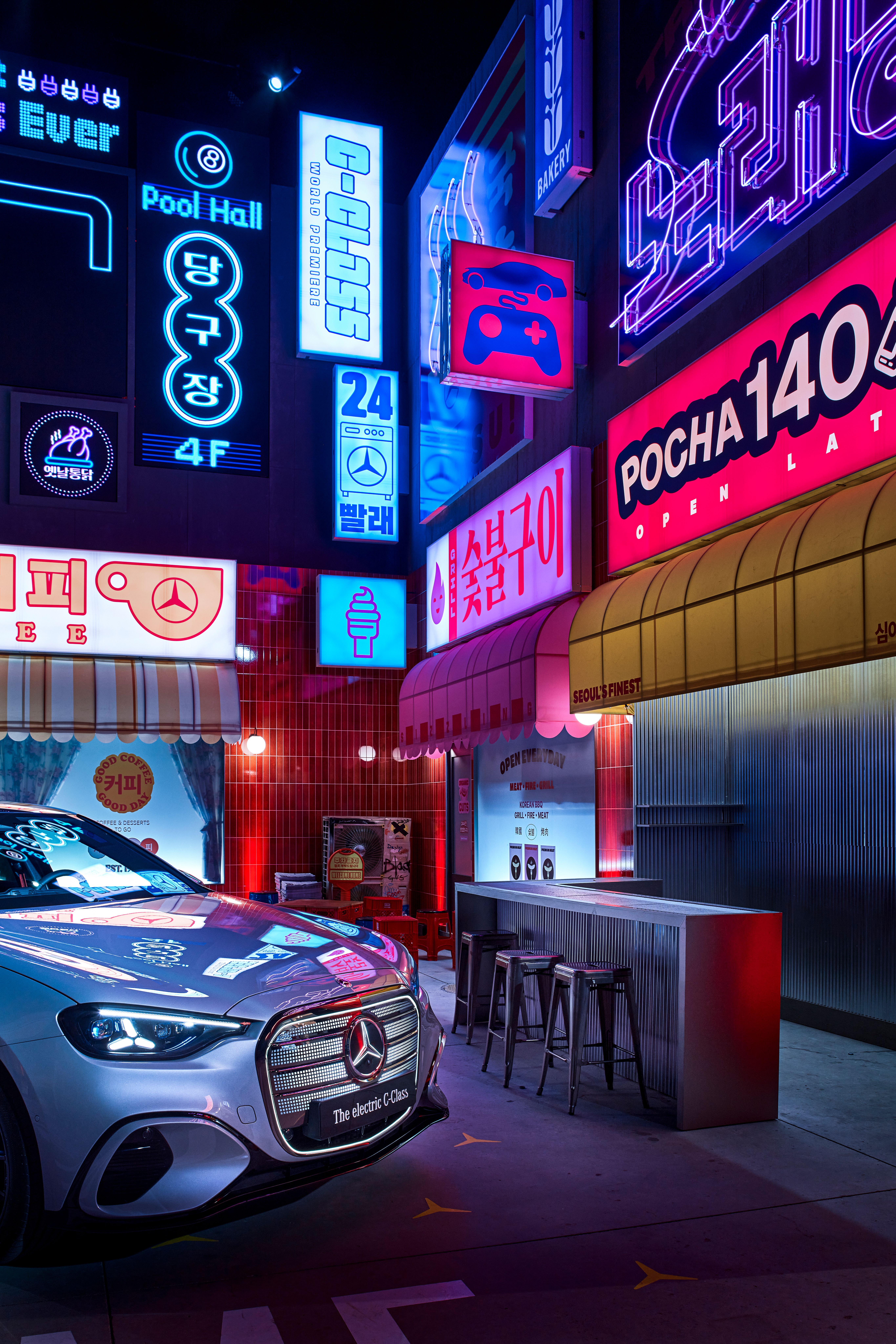 Media for Mercedes-Benz