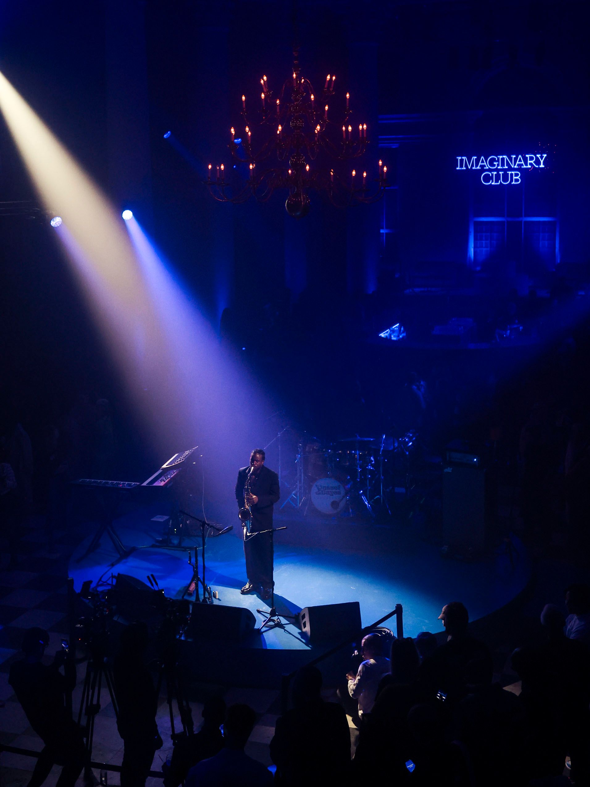 Media for Off-White**™**