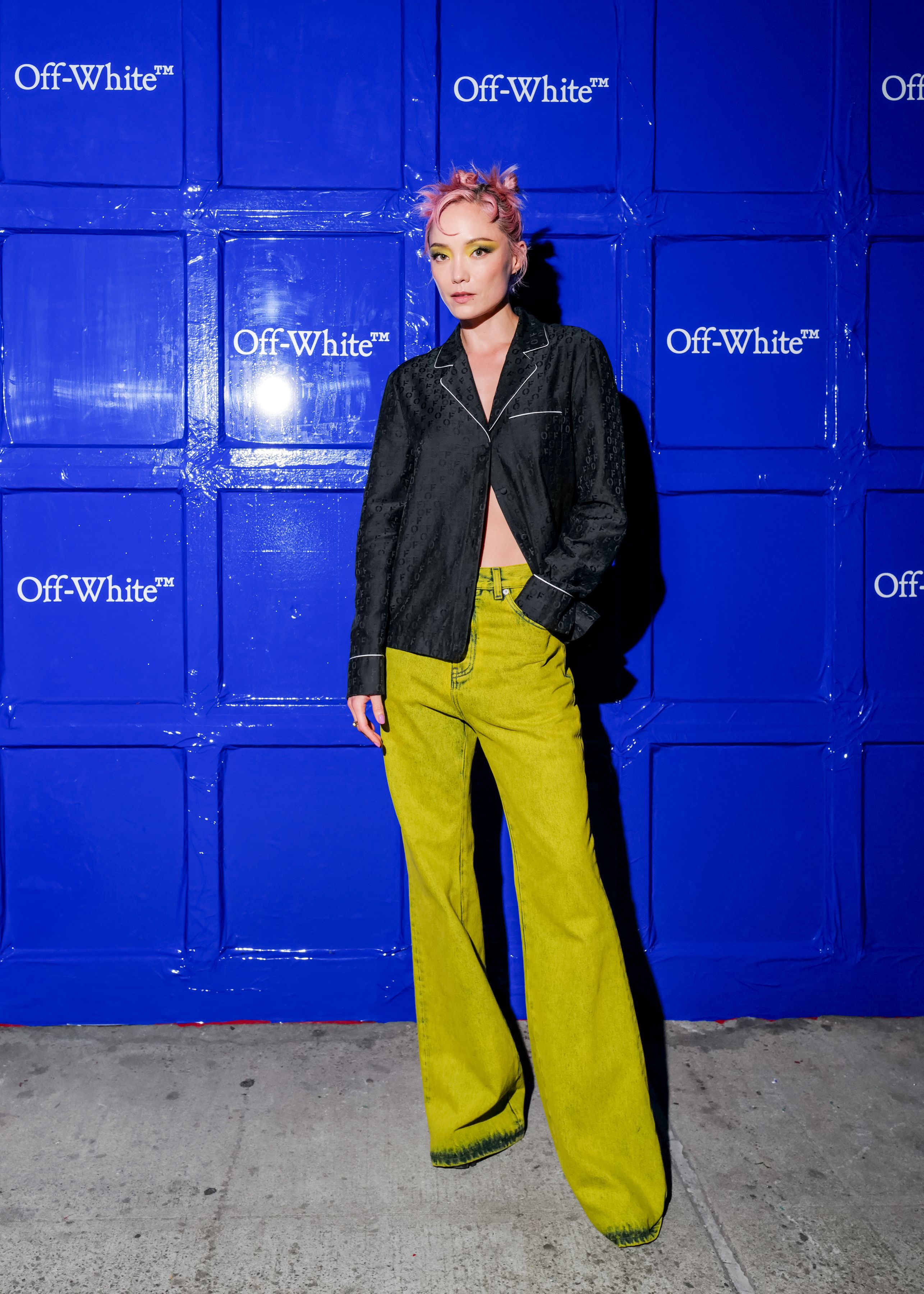 Media for Off-White**™**