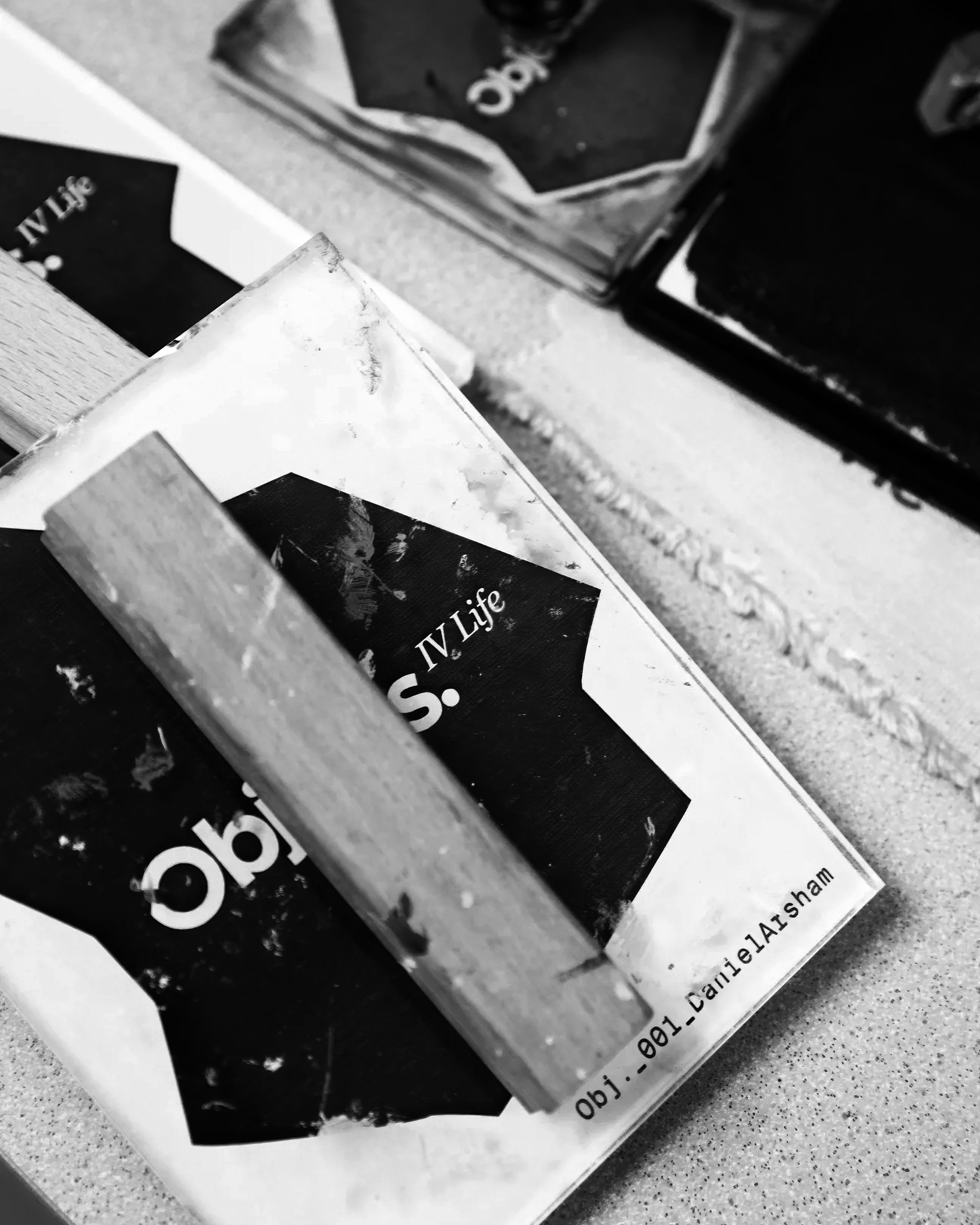 Media for Objects
IV Life