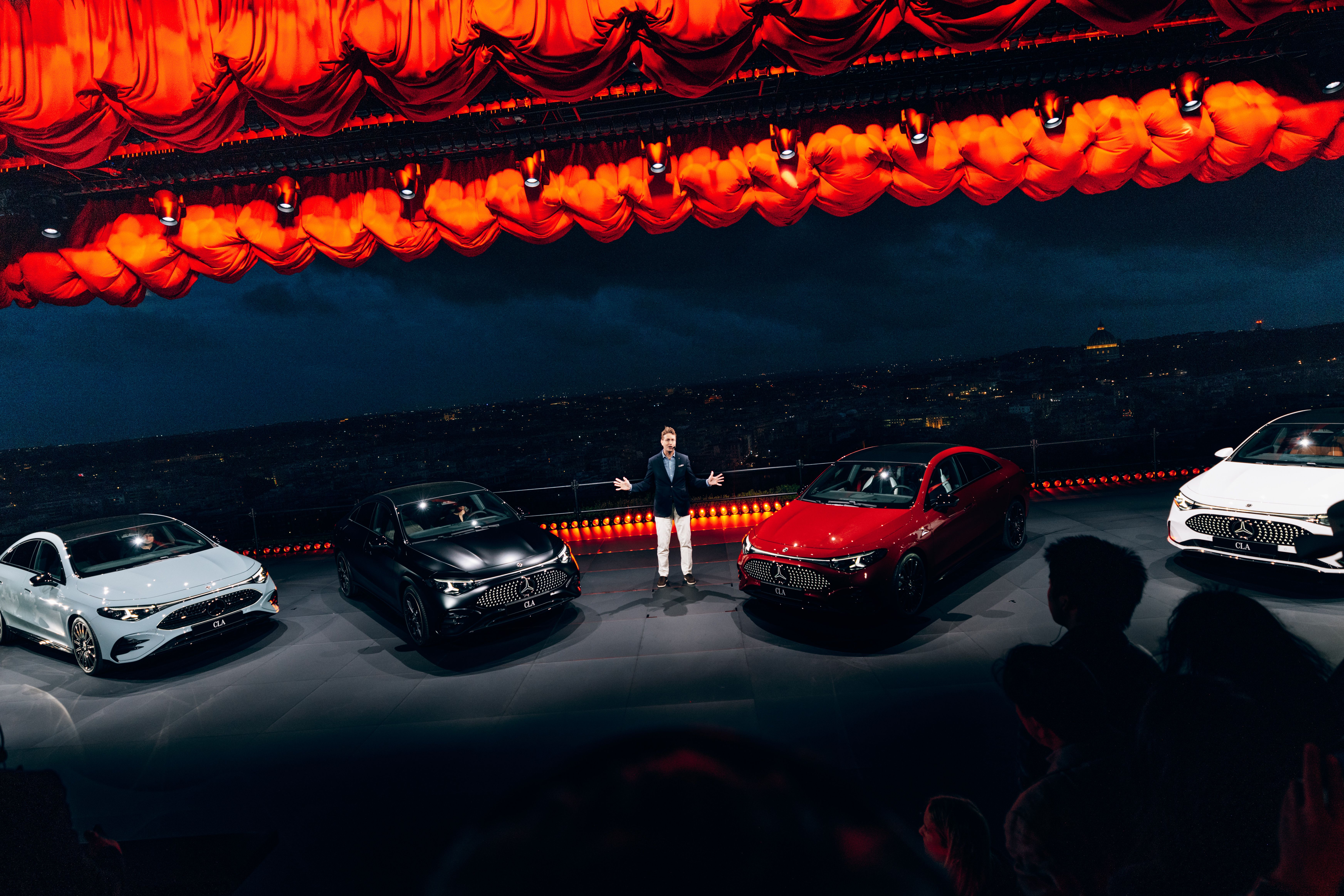 Media for Mercedes-Benz