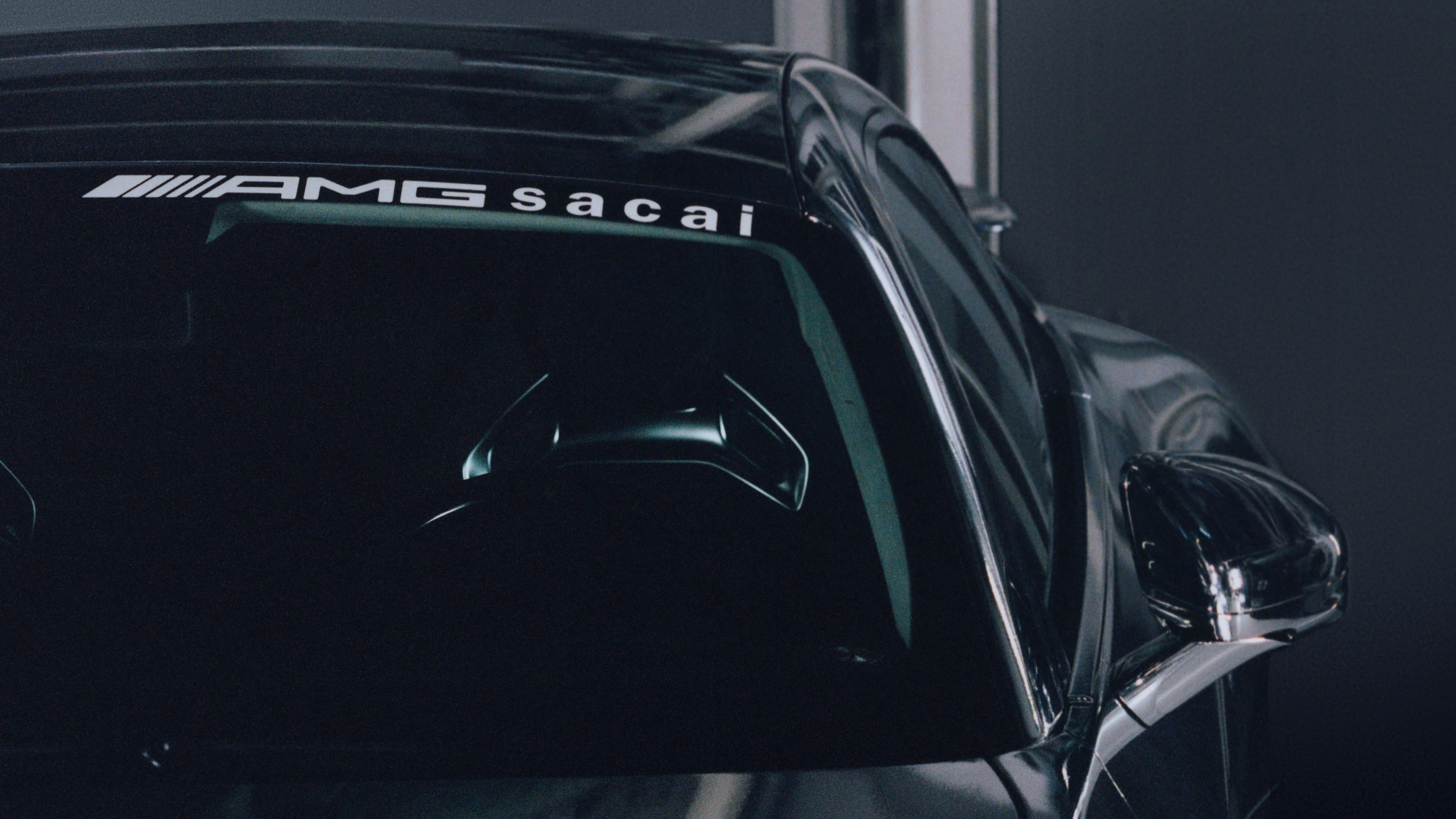 Media for Mercedes-AMG GmbH