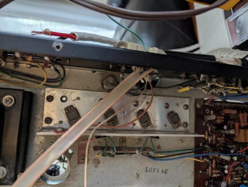 Hitachi C1060