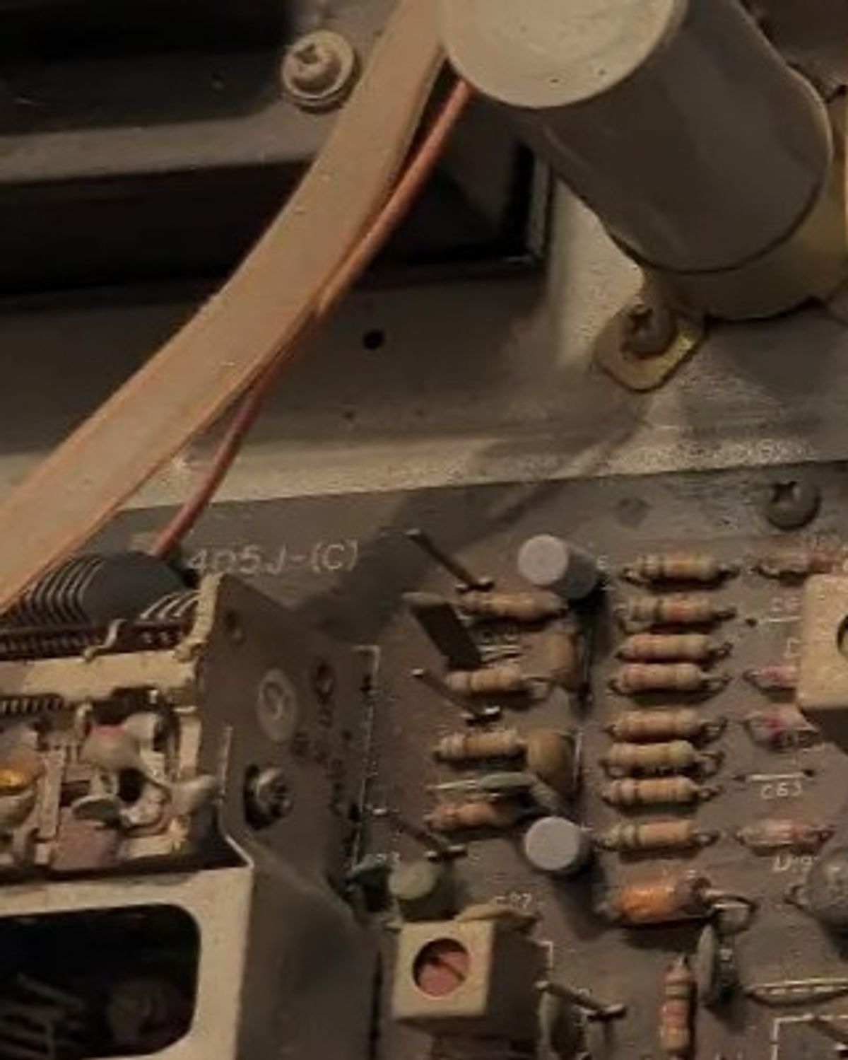 UA5405J-(C) board designation — center-left board