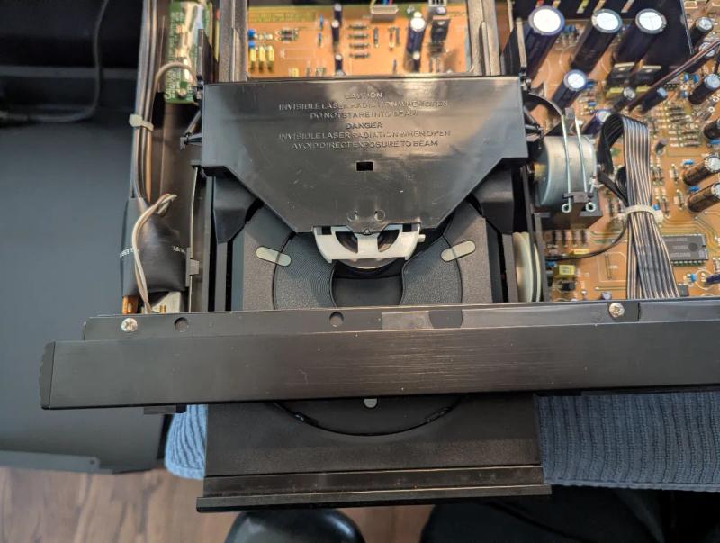 Rotel CD tray removal