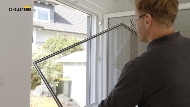 Video Anleitung Insektenschutz: Teleskoprahmen