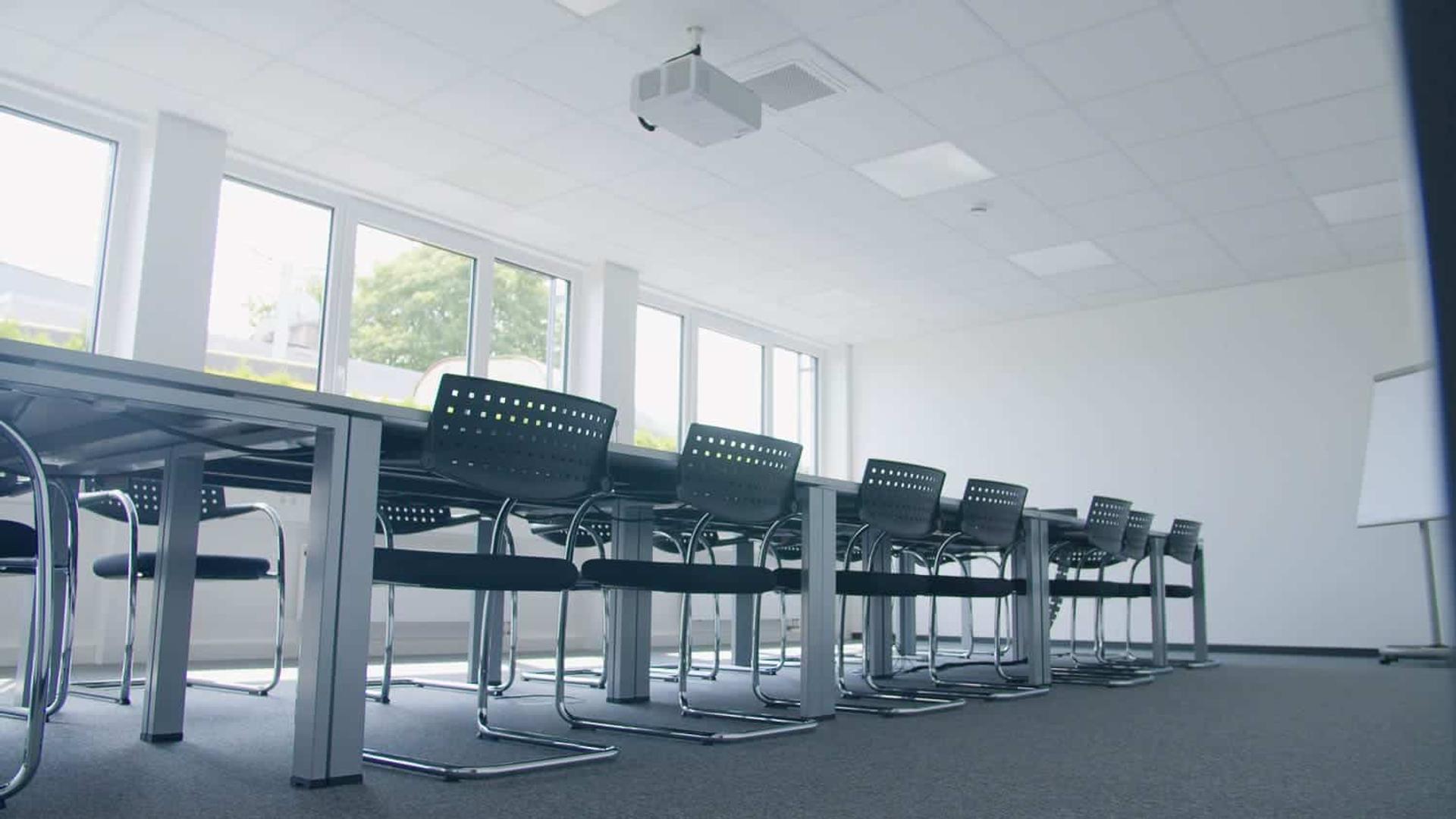 KLEUSBERG | Projektdokumentation | VDE Modulgebäude – Bild 6