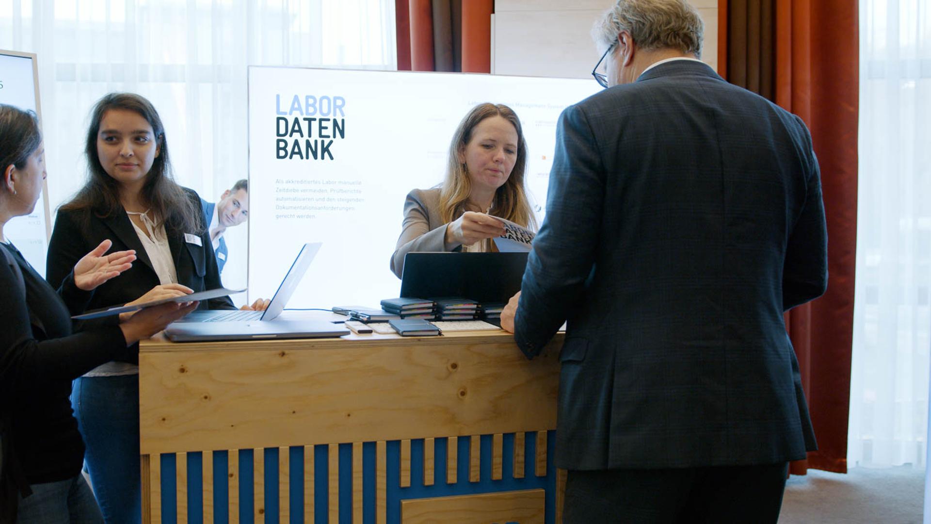Dr. Klinkner & Partner | Story Eventvideo | LIMS-Forum – Bild 2