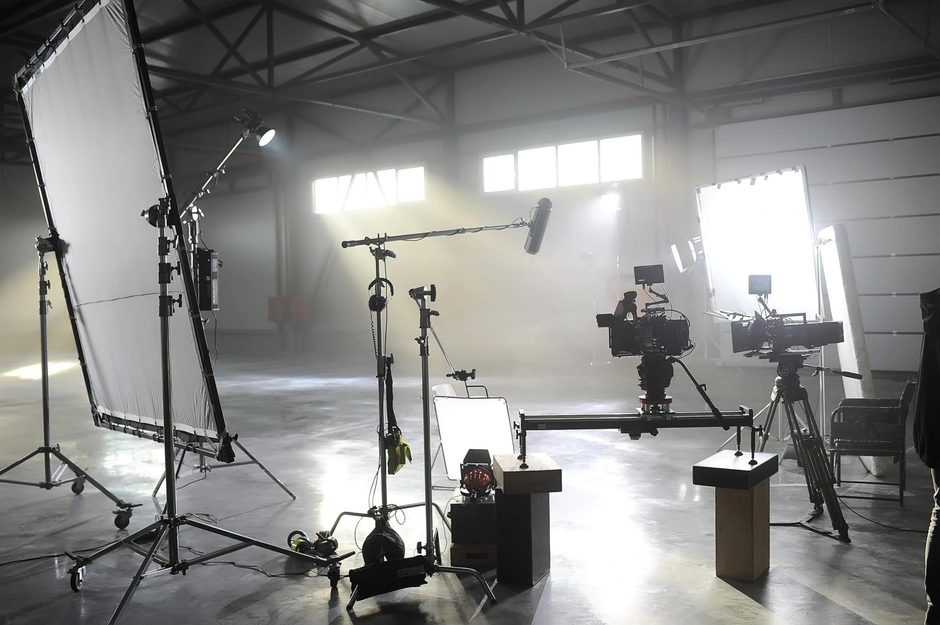 Wie lange dauert eine Videoproduktion? Der Zeitplan von der Anfrage bis zur Auslieferung