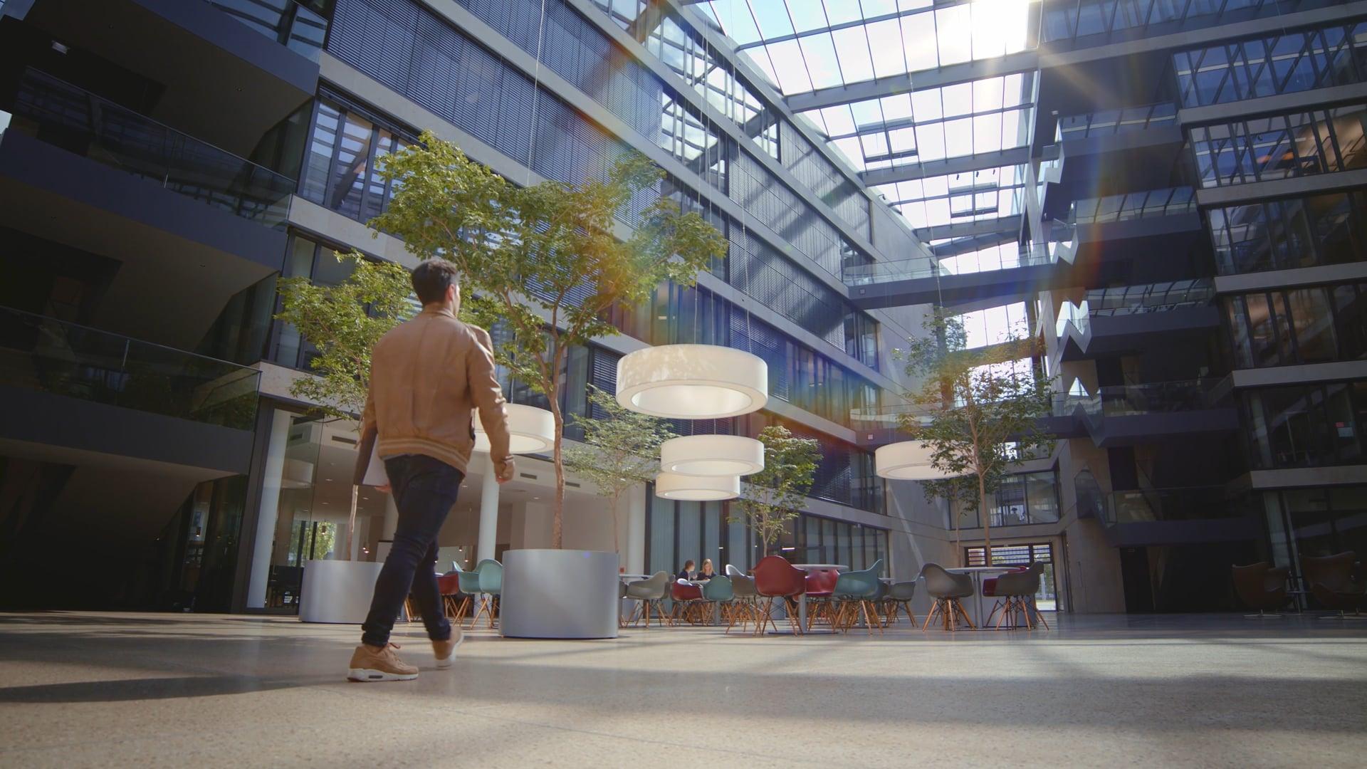 Fachseminare von Fürstenberg | Werbespot Blended Learning Modell