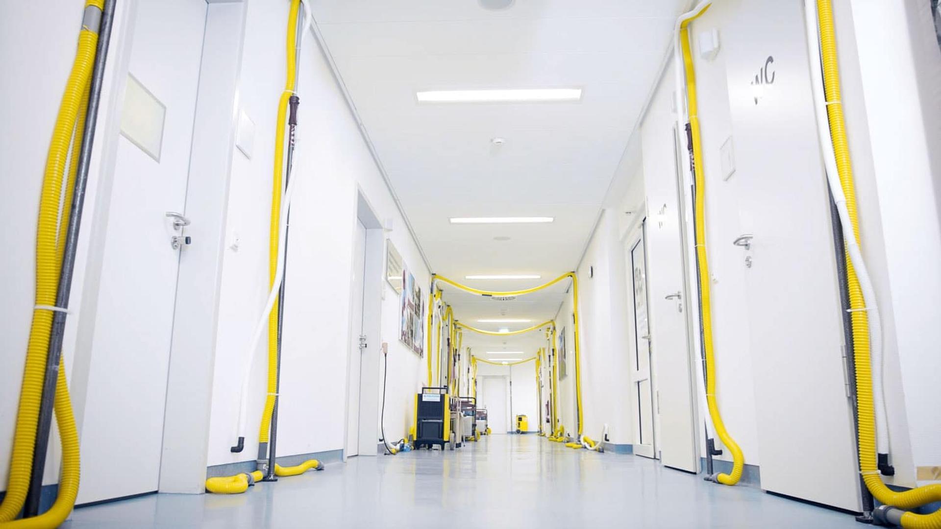 POLYGON | Case Study | Wasserschadensanierung im Krankenhaus – Bild 12