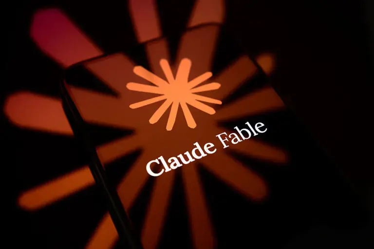 News cover: Claude's Fable 5 Is No Longer Included in Your Subscription — Now It's Pay-as-You-Go