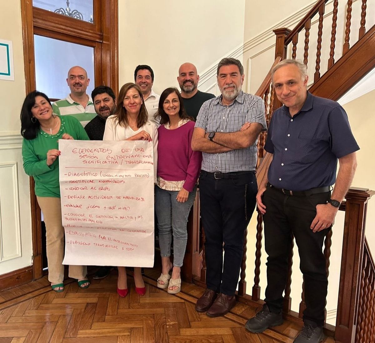 Equipo de la Iniciativa Fe y Trabajo durante una sesión de entrenamiento