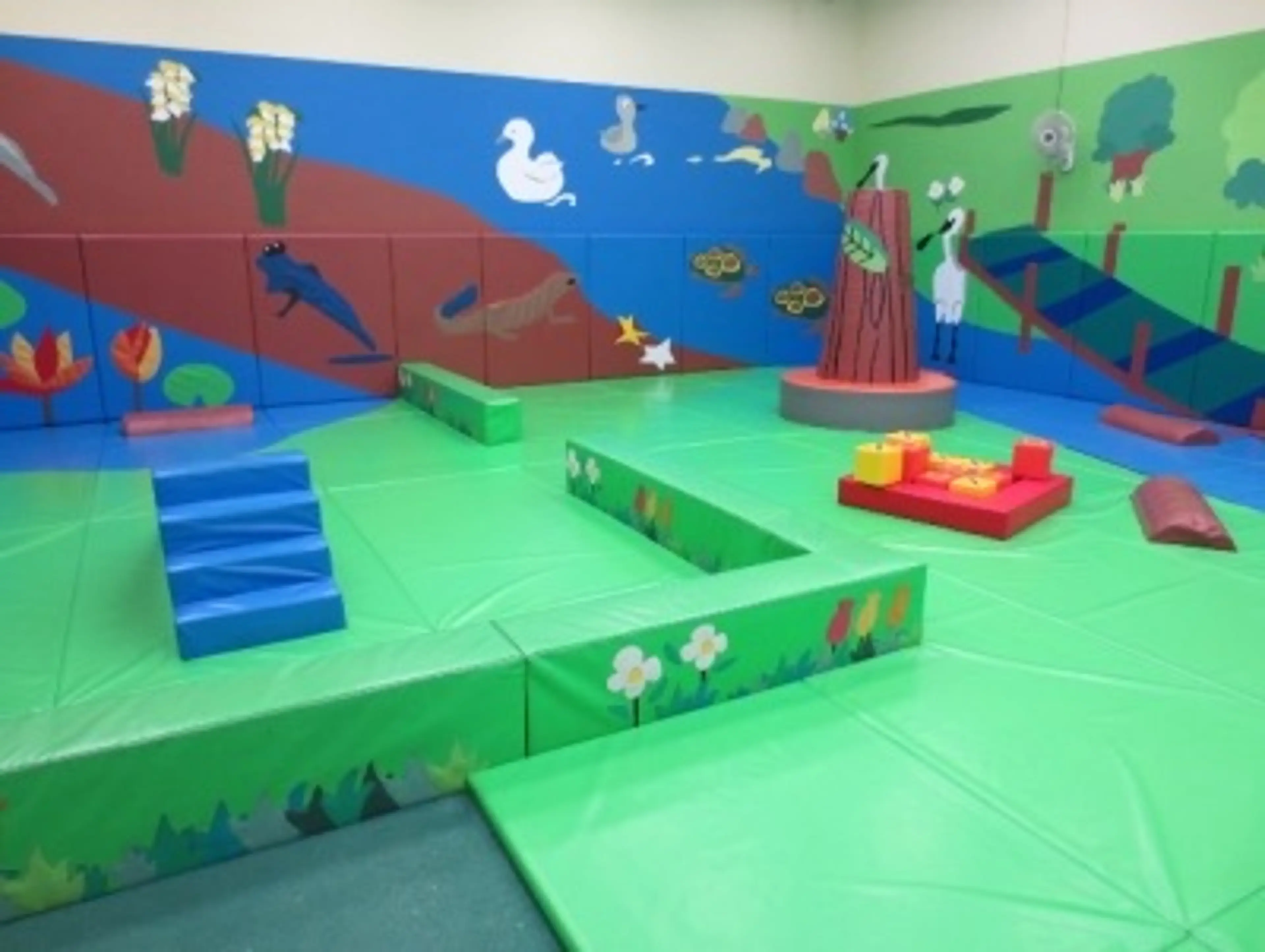藍田(南)體育館兒童遊戲室