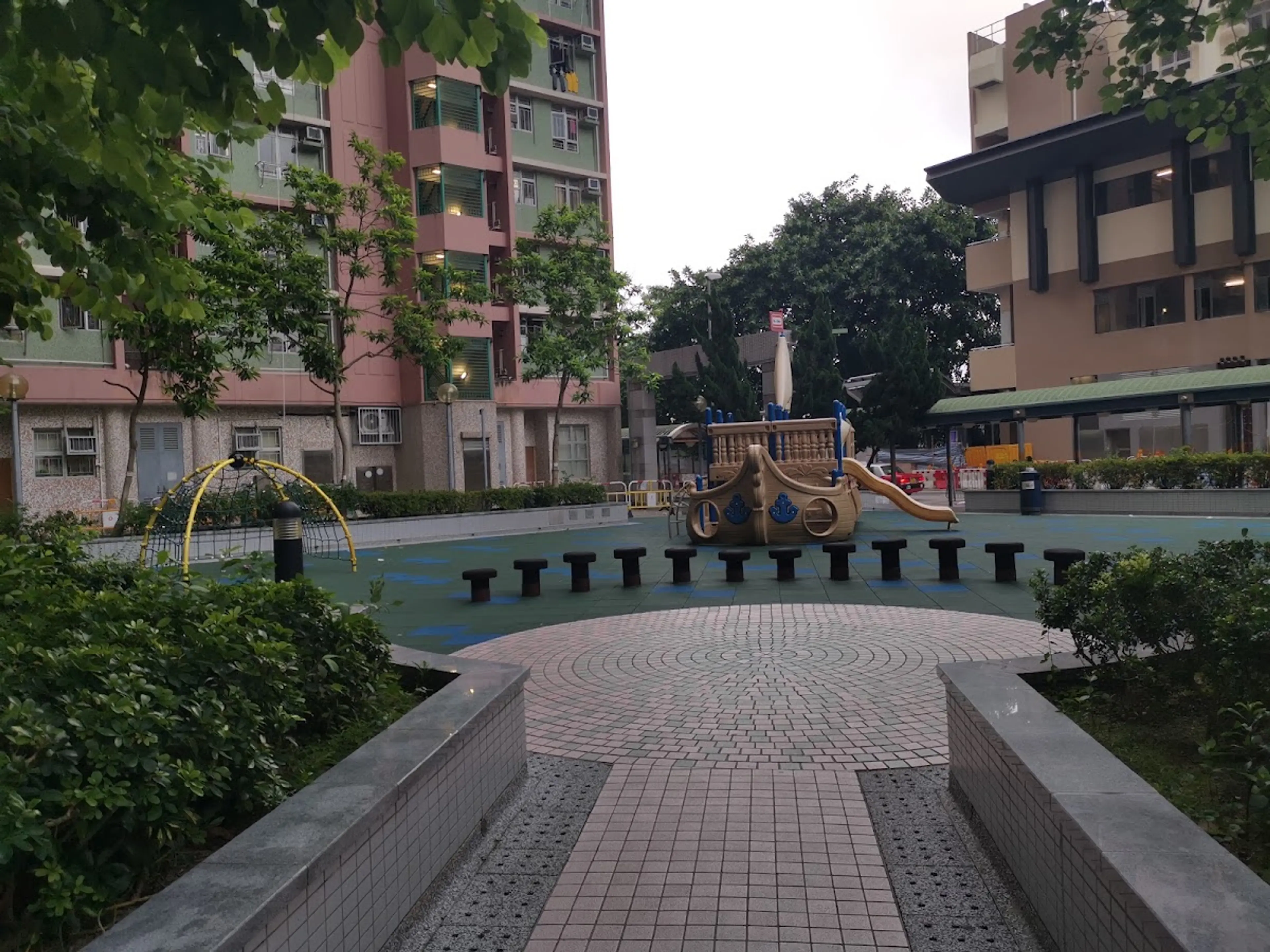秀明道公園