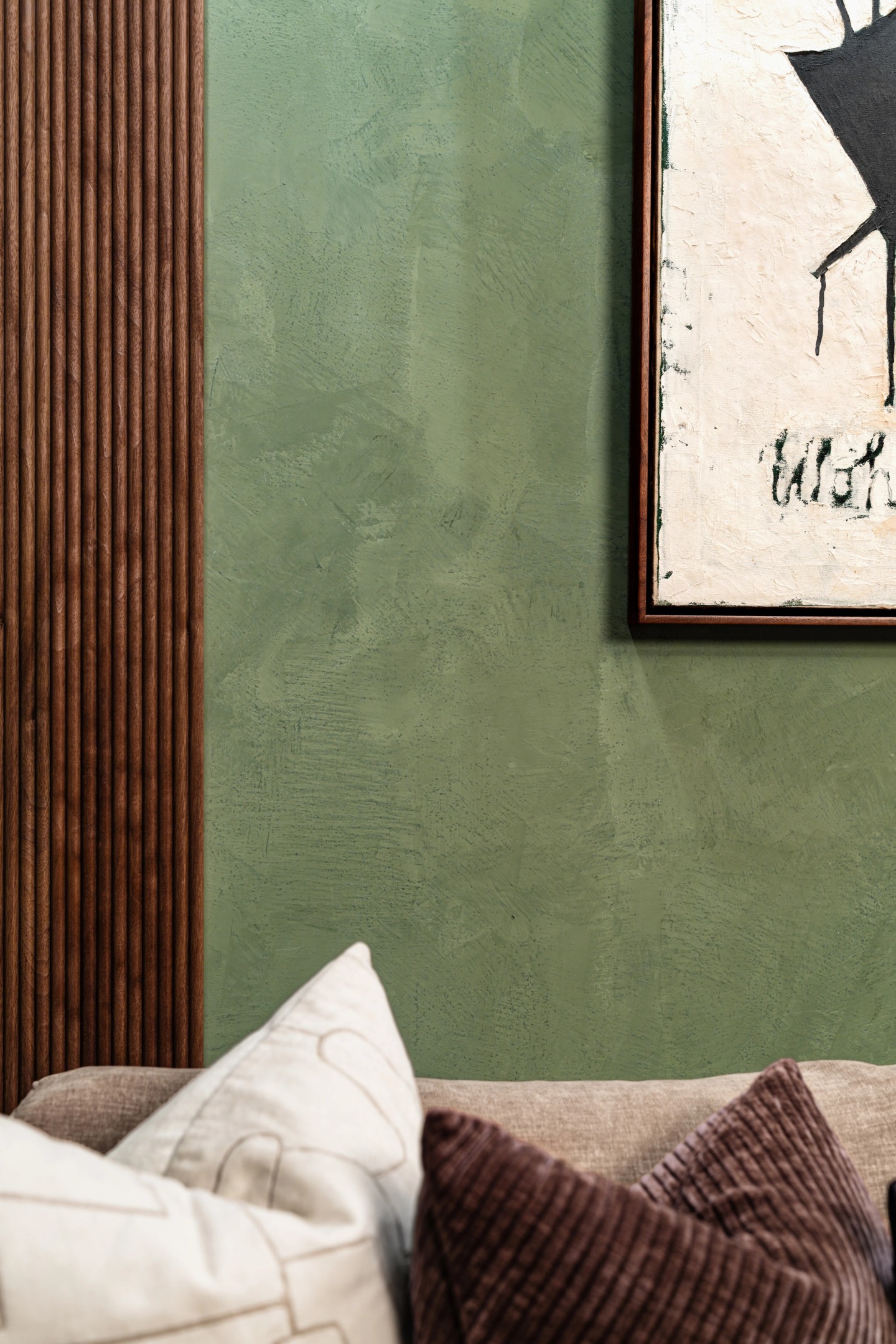 ORGANIC portrait slat wall detail