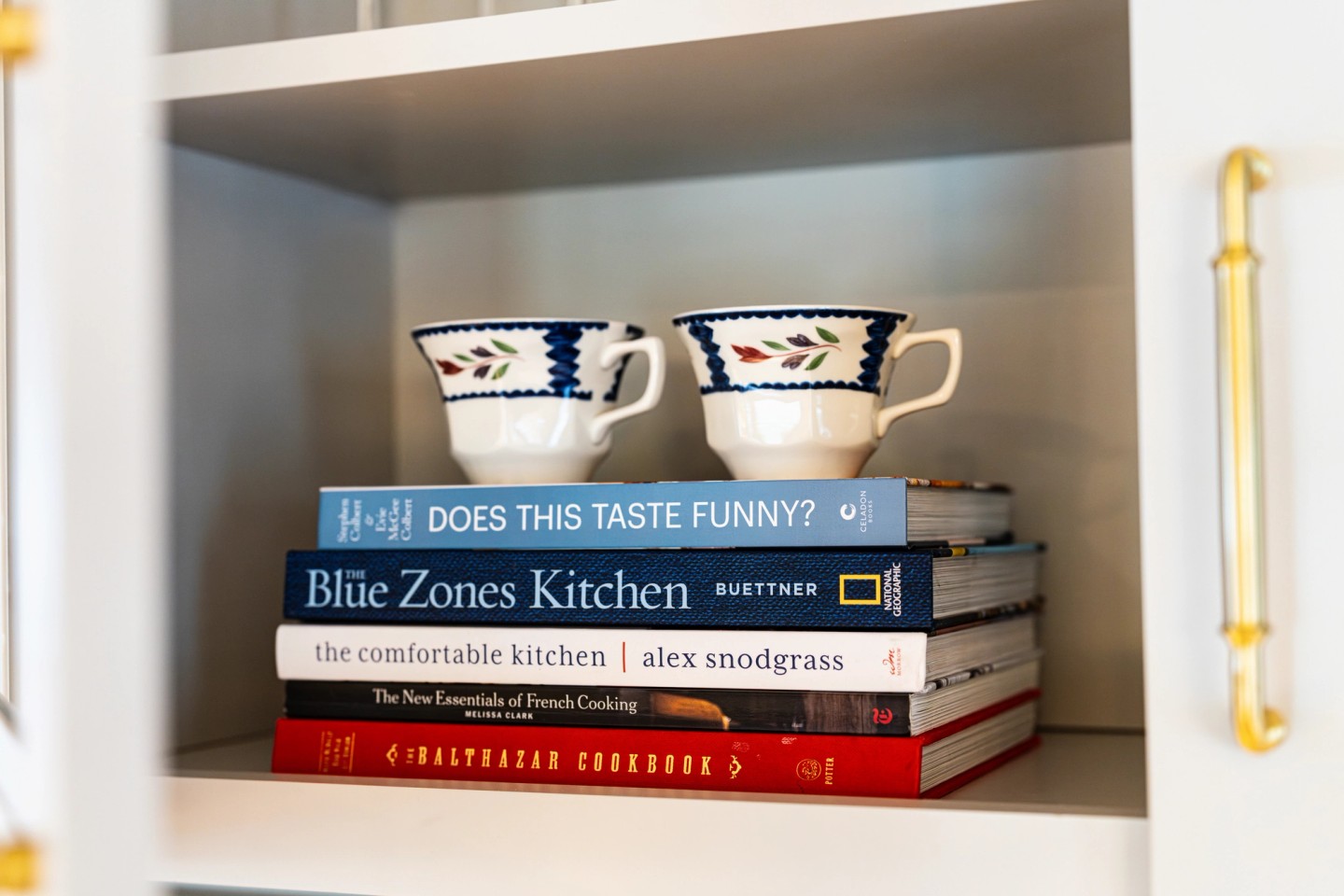 SOLE landscape glass cabinets