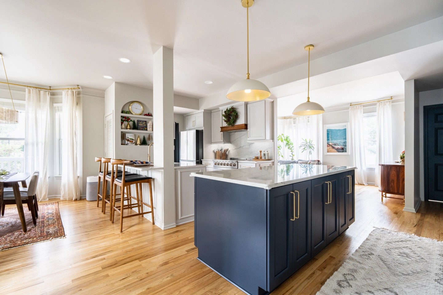 SOLE landscape island angle