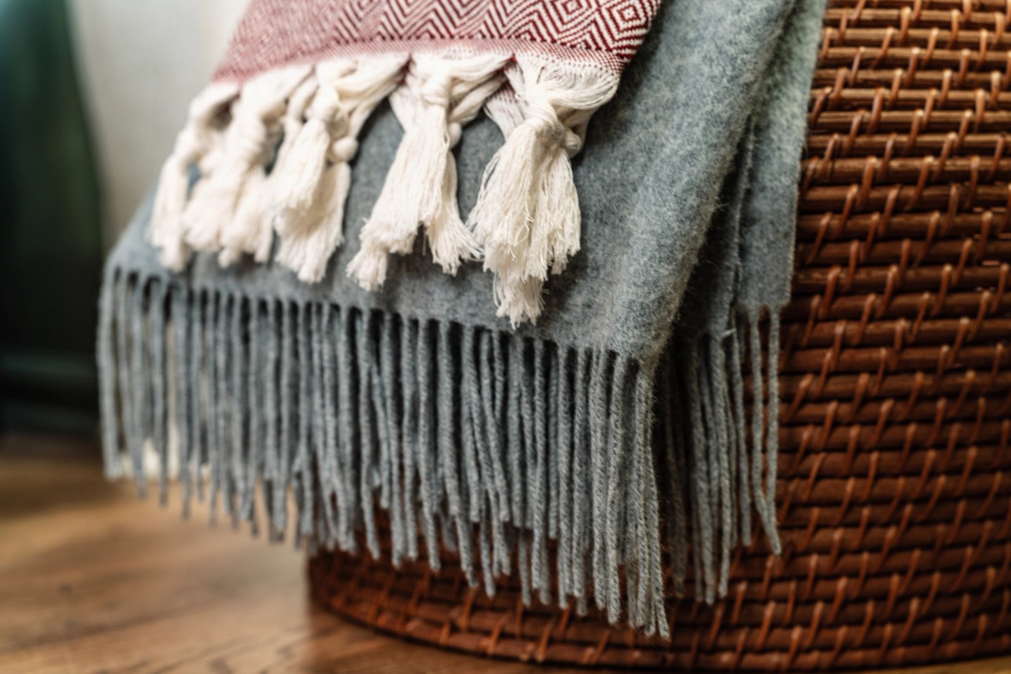 ORGANIC landscape blanket detail