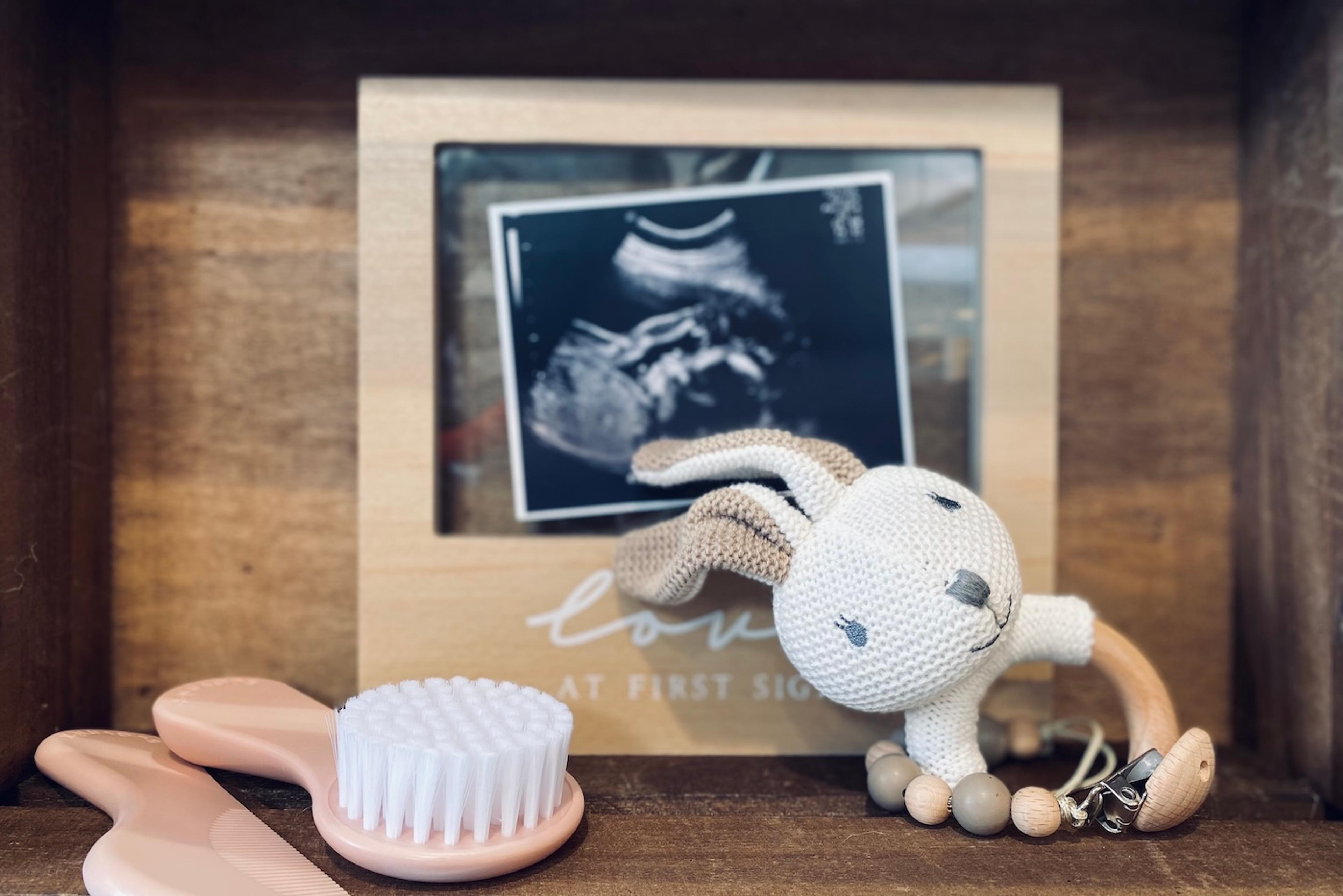 Easter pregnancy announcement 